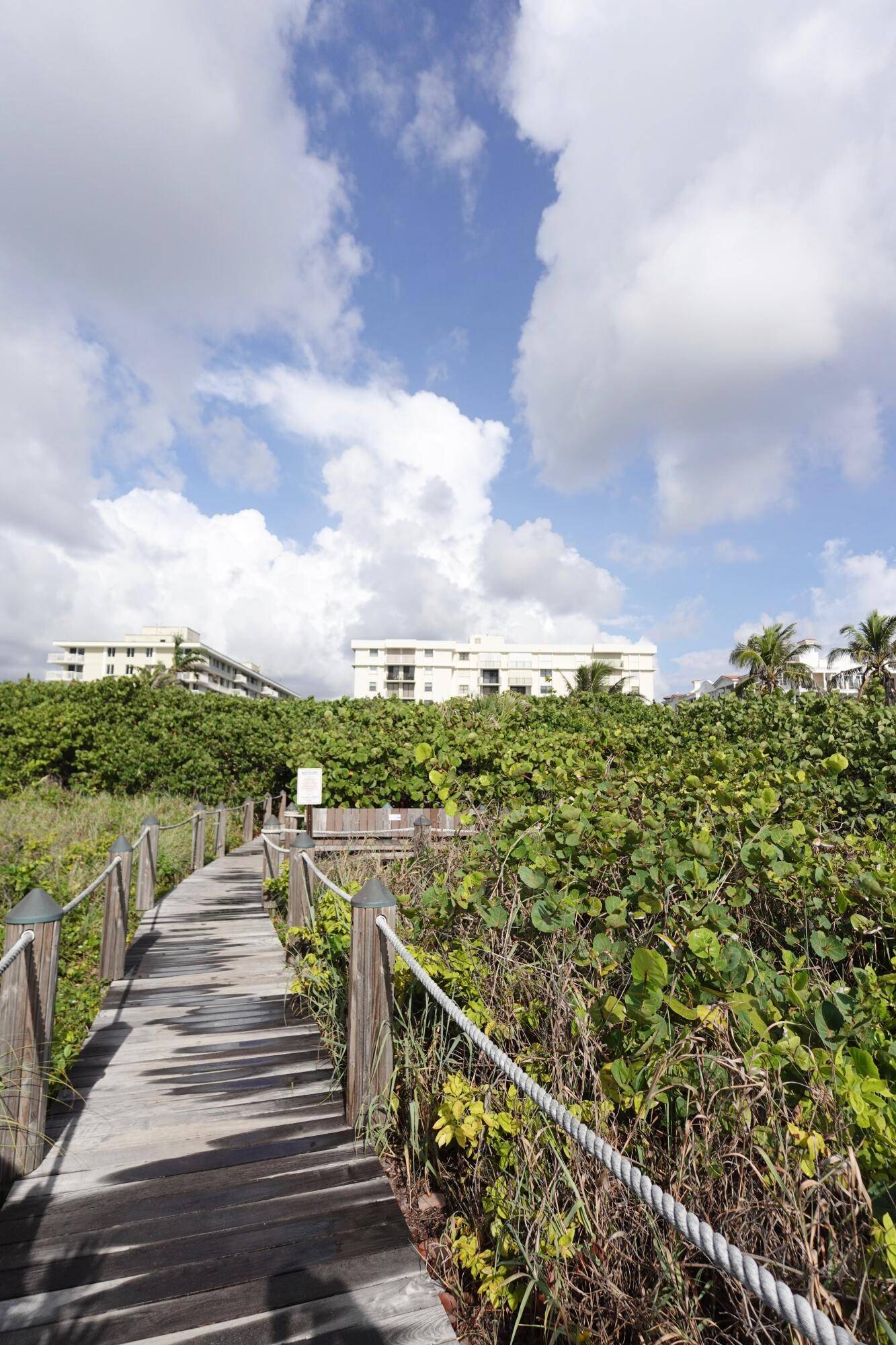 Palm Beach Shores, FL 33404,145 S Ocean AVE 808