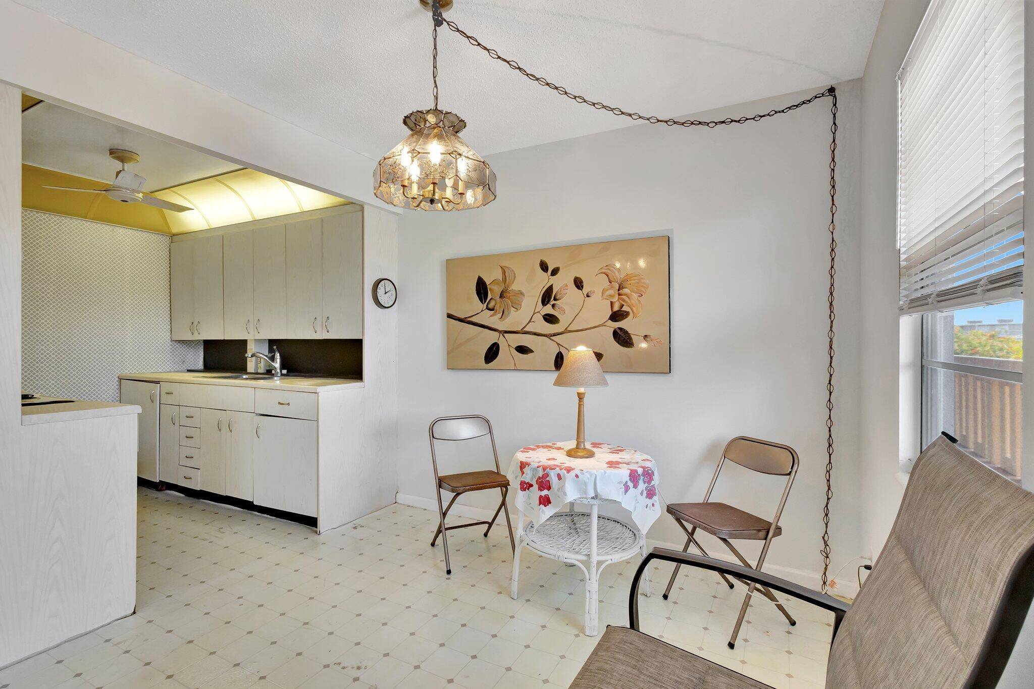 Boca Raton, FL 33434,3075 E Guildford