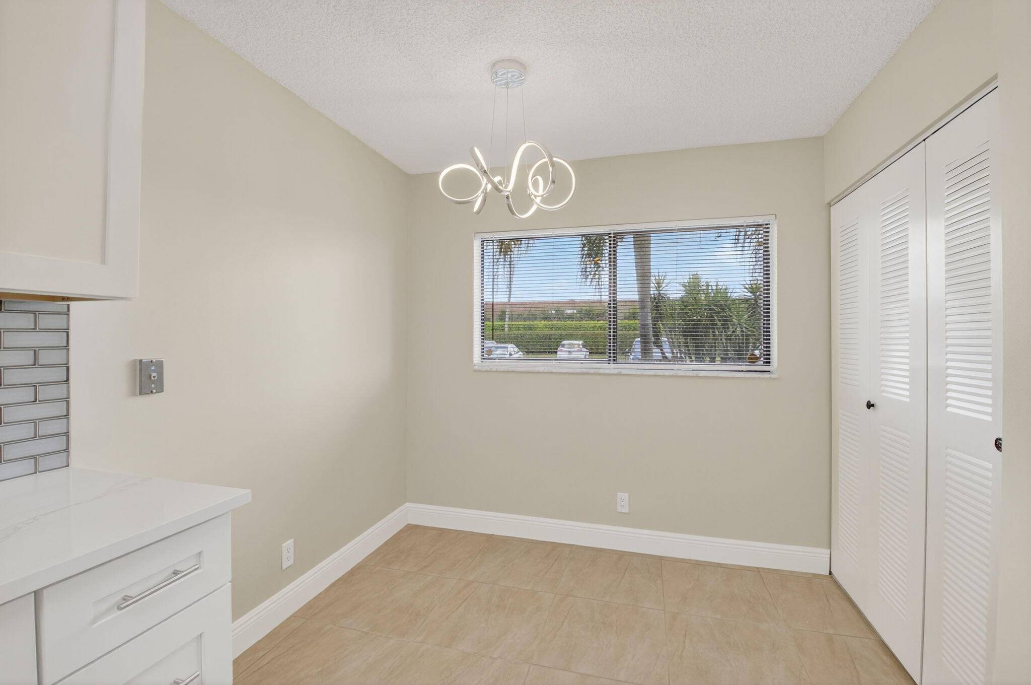 Delray Beach, FL 33484,5574 Witney DR 104