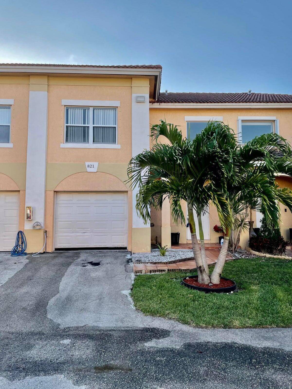 Palm Springs, FL 33461,821 Talia CIR