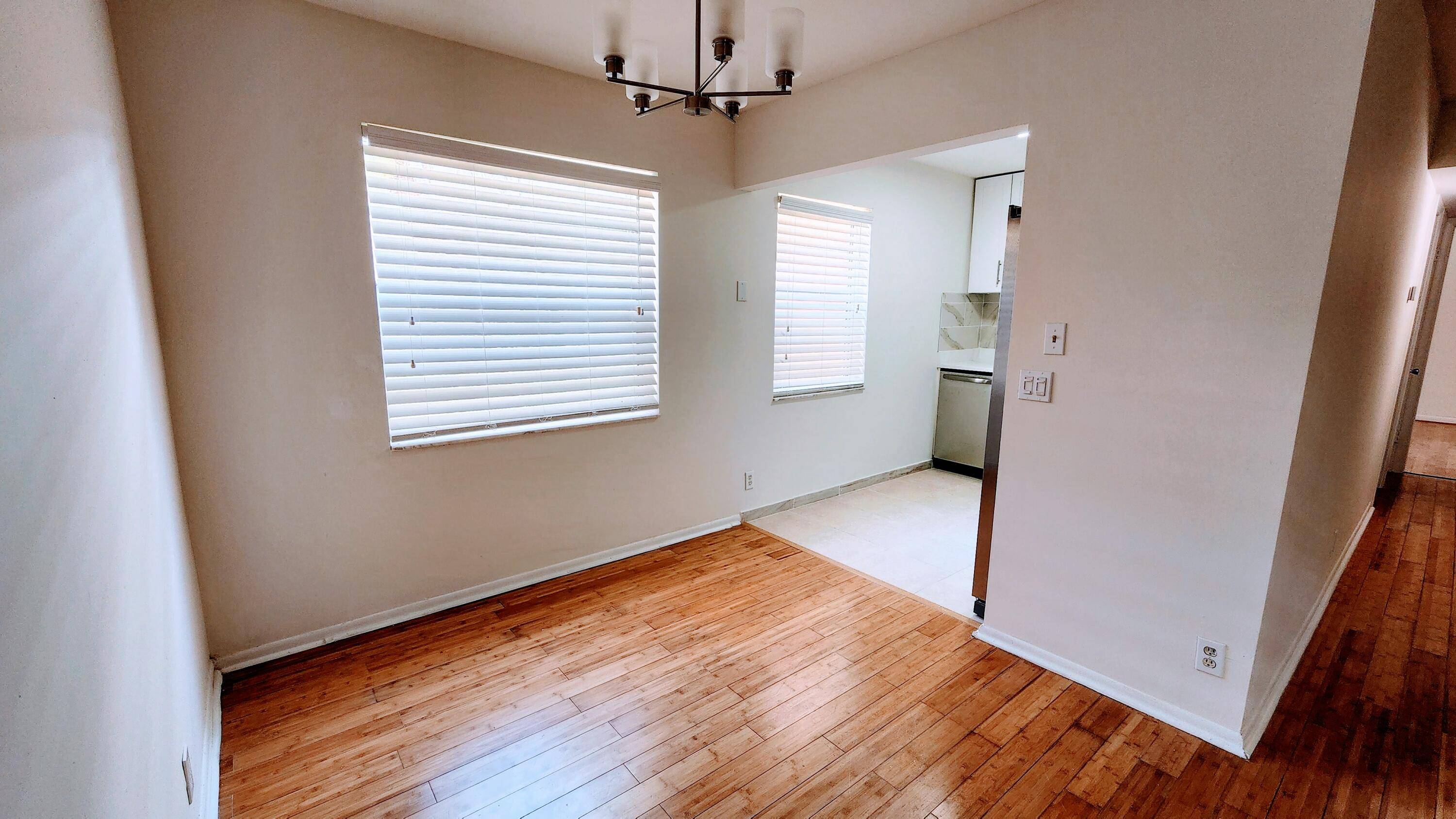 Delray Beach, FL 33484,220 E Piedmont