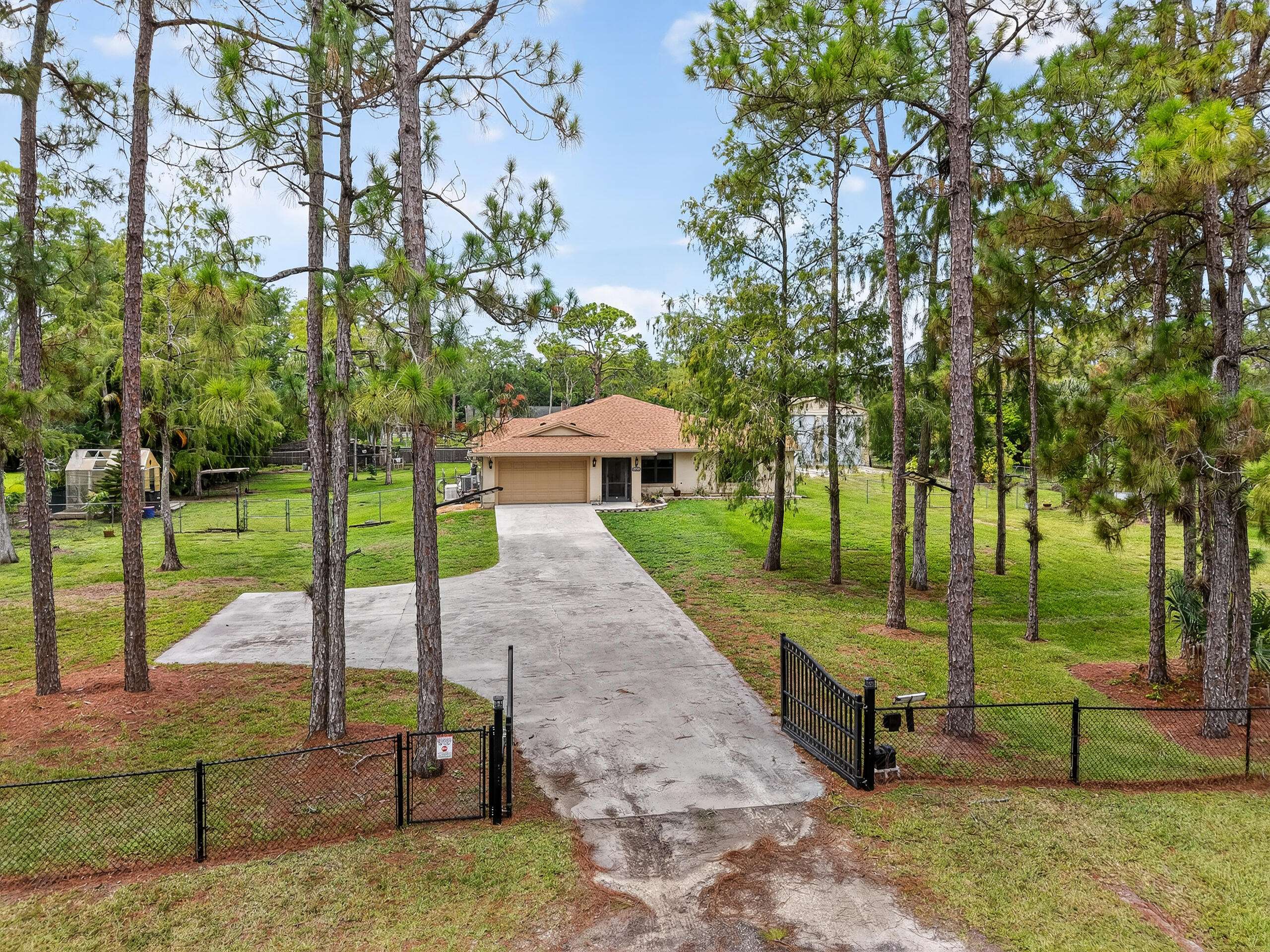 The Acreage, FL 33470,16064 E Brighton DR
