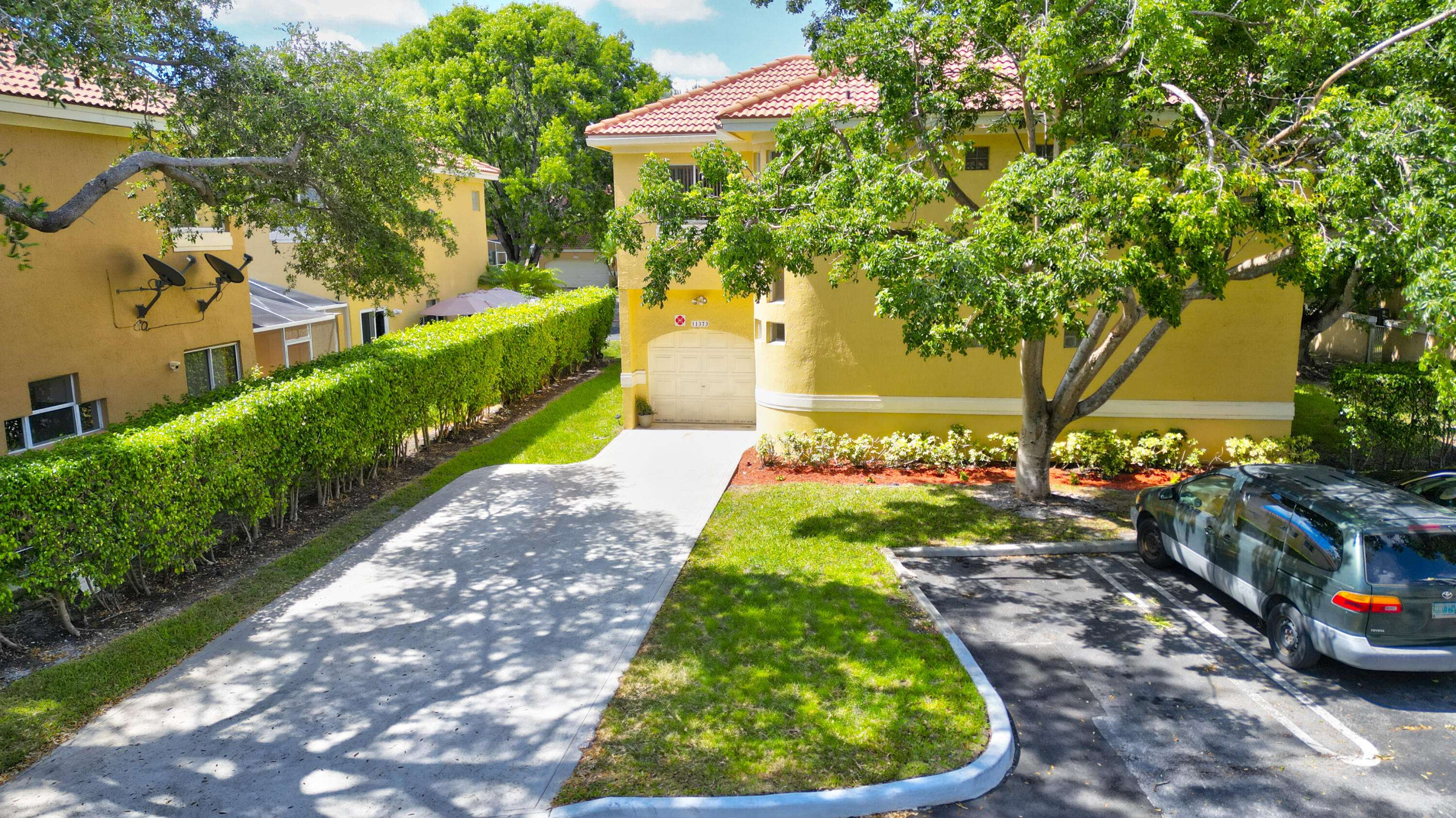 Coral Springs, FL 33071,11373 Lakeview DR