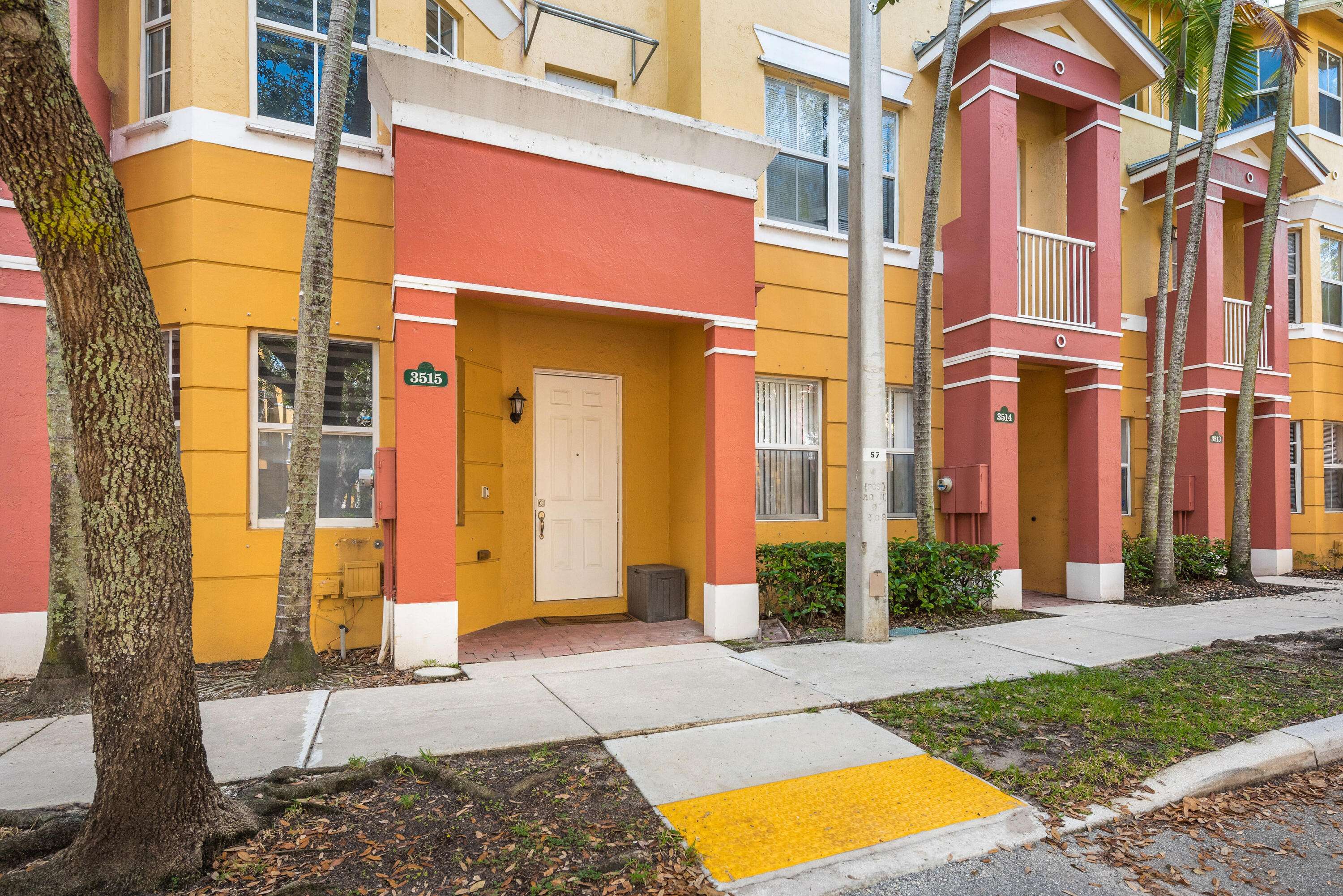 Royal Palm Beach, FL 33414,3515 Shoma DR