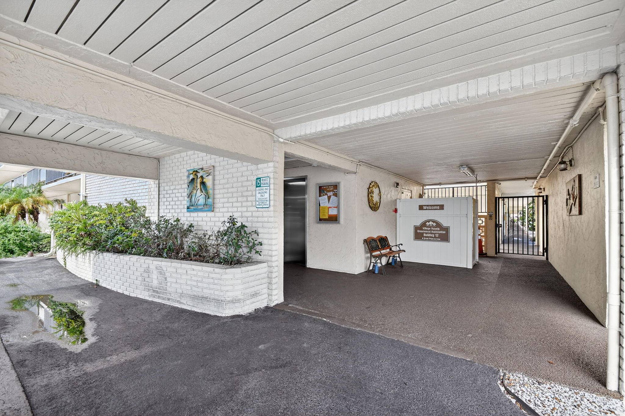 Boynton Beach, FL 33435,2615 NE 3rd 3150 CT 3150
