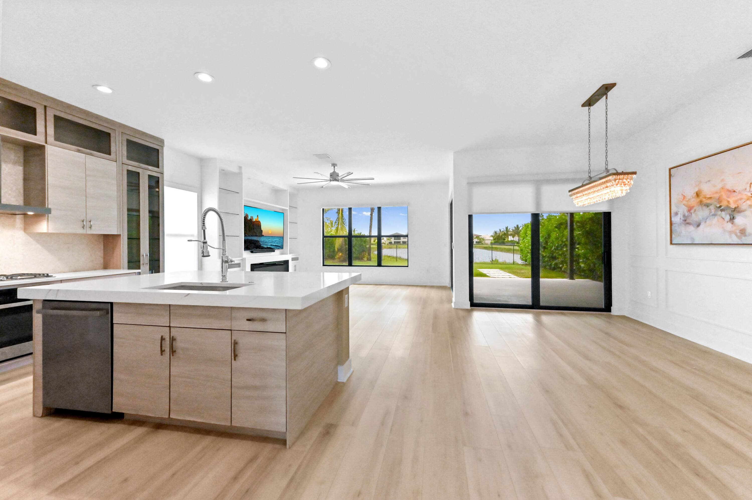 Boca Raton, FL 33496,17380 Rainstream RD