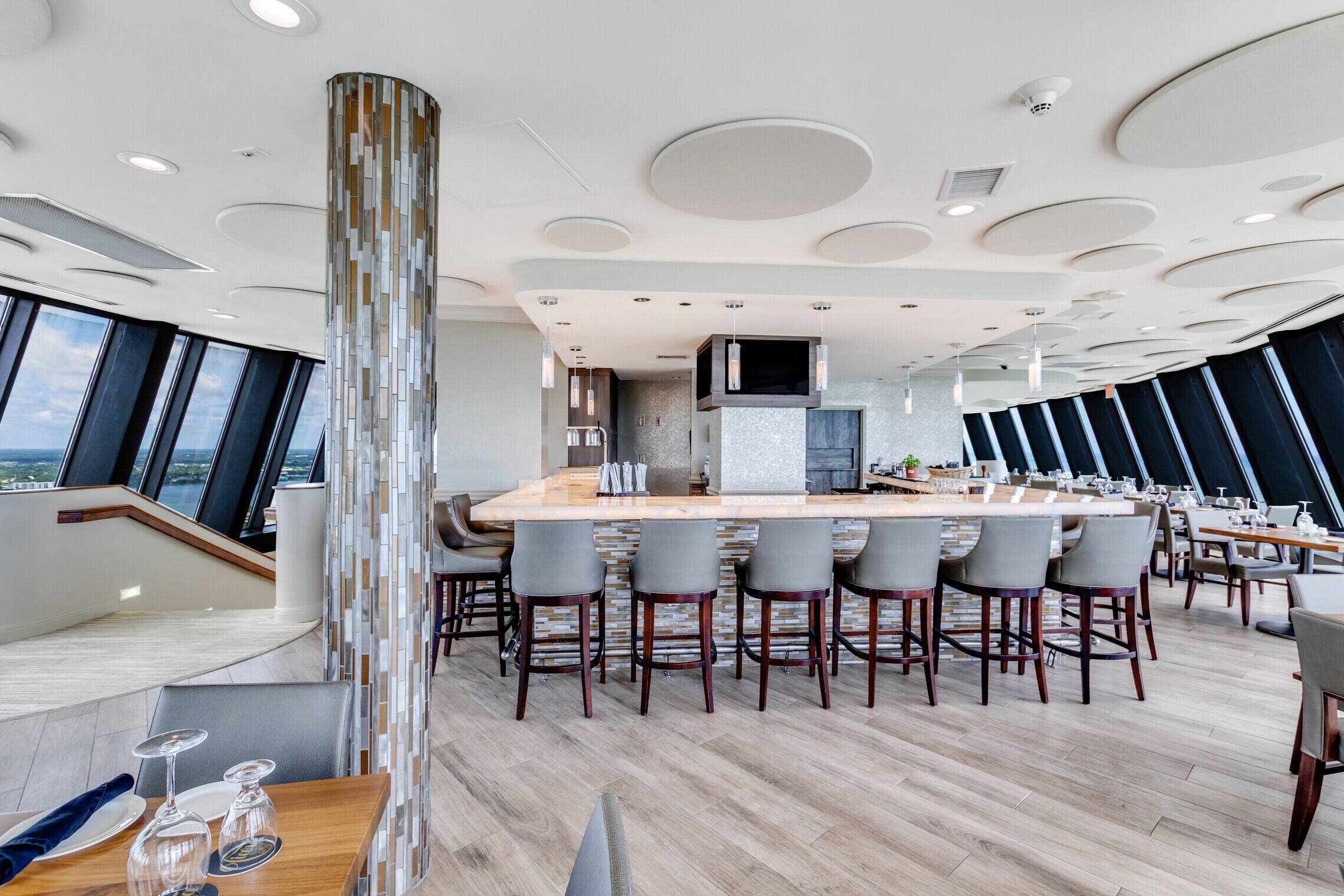 West Palm Beach, FL 33404,3000 N Ocean DR 17-E