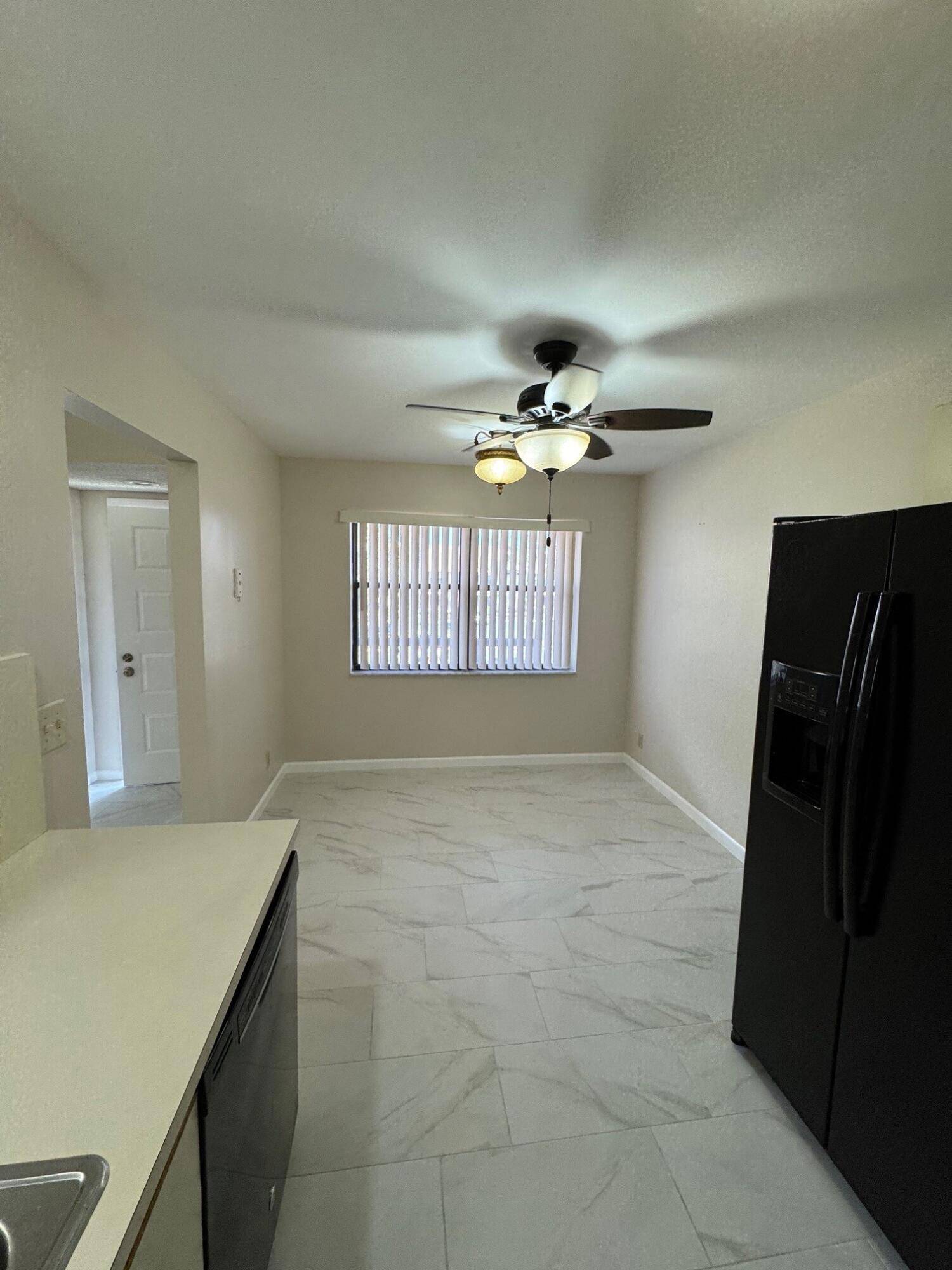 Lake Worth, FL 33467,7626 Tahiti LN 204
