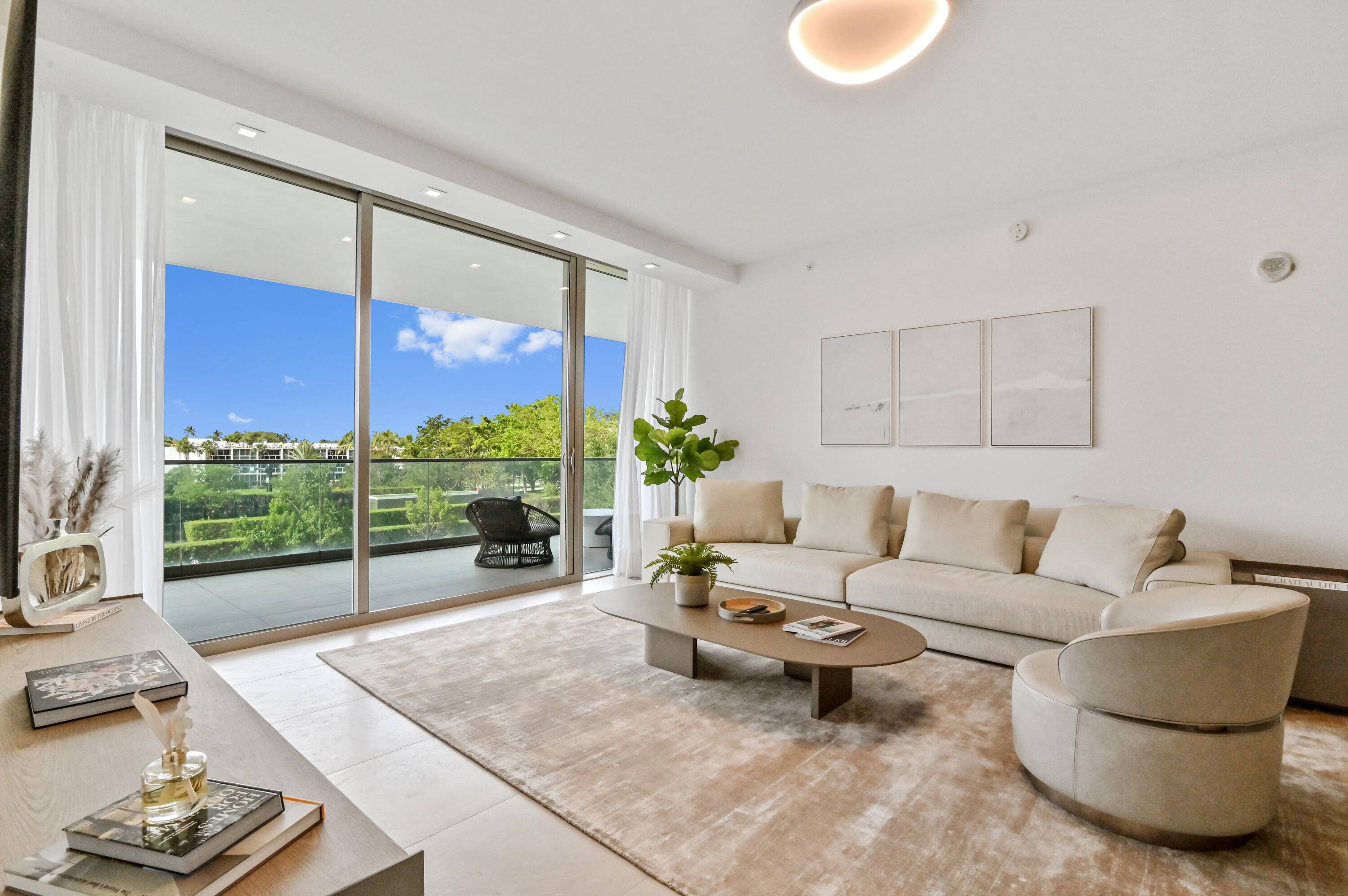 Bal Harbour, FL 33154,10203 Collins Ave 305