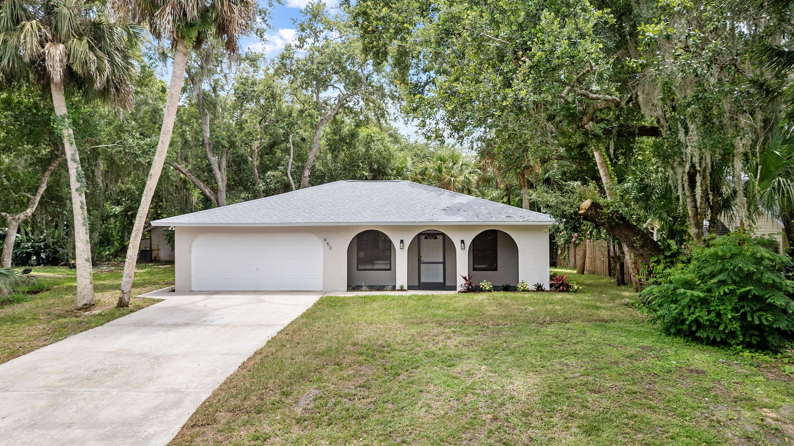 Sebastian, FL 32958,950 Starflower AVE