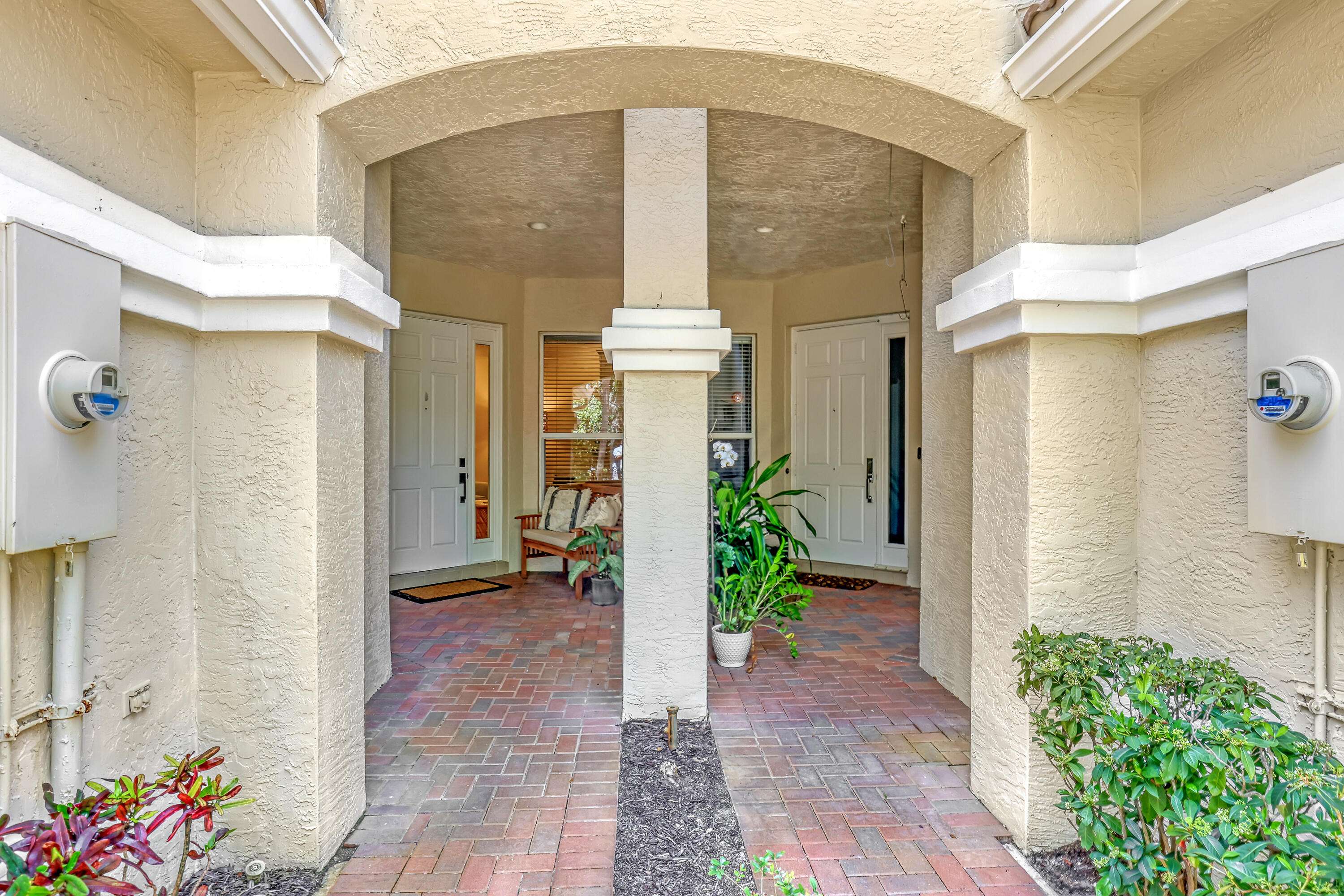 North Palm Beach, FL 33410,715 Cable Beach LN