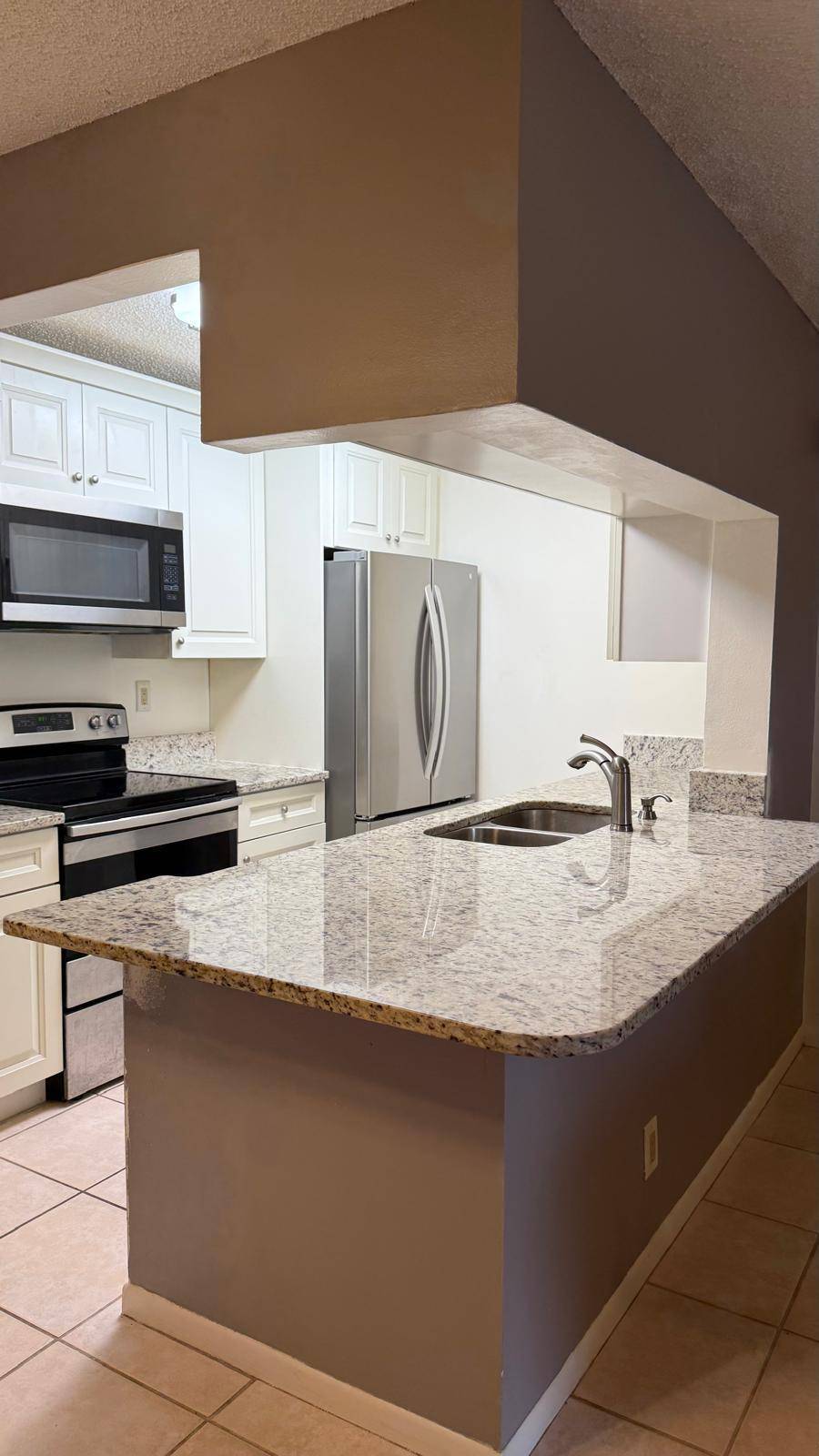 Port Saint Lucie, FL 34952,2512 SE Anchorage CV F2