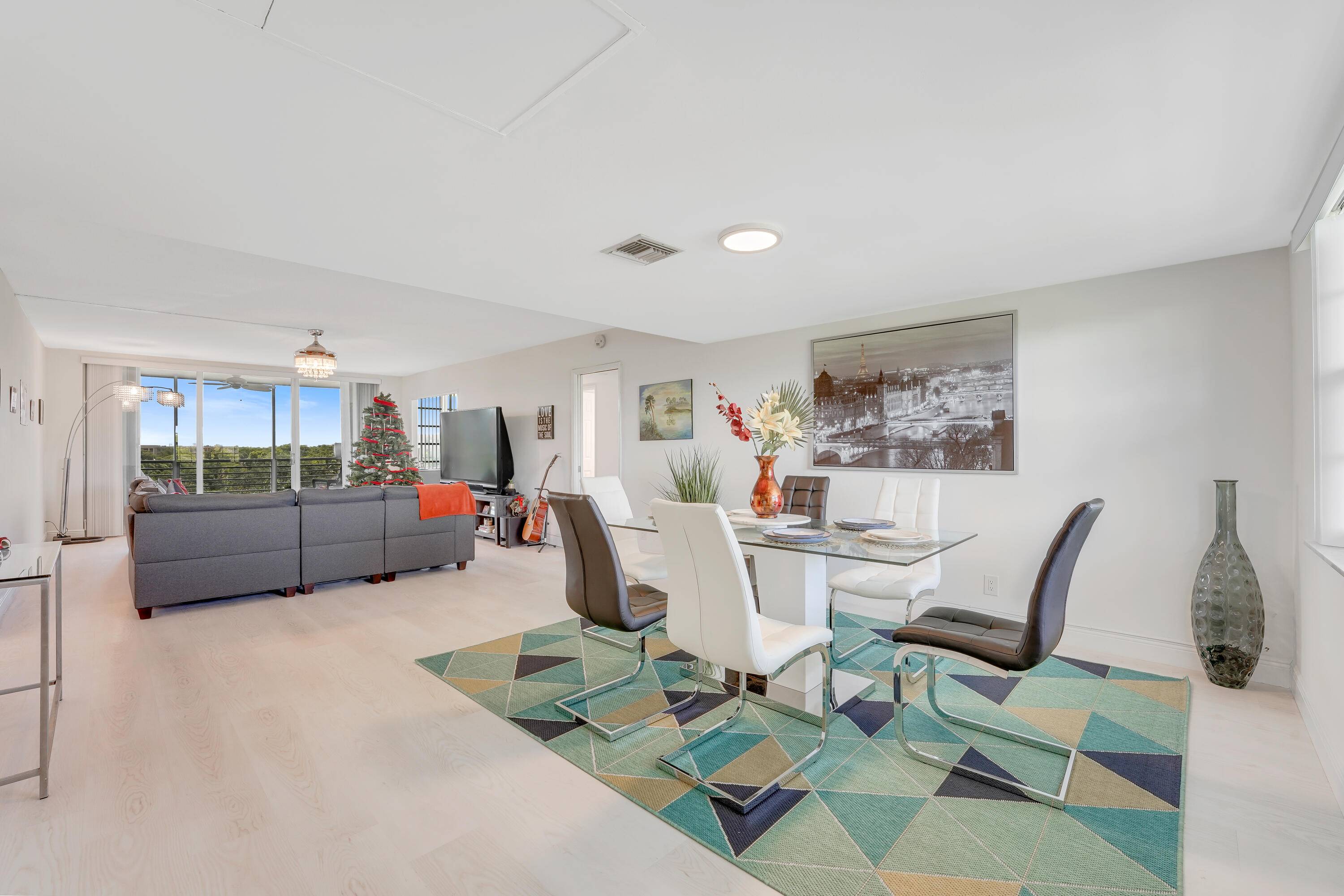 Pompano Beach, FL 33069,3800 Oaks Clubhouse DR 503