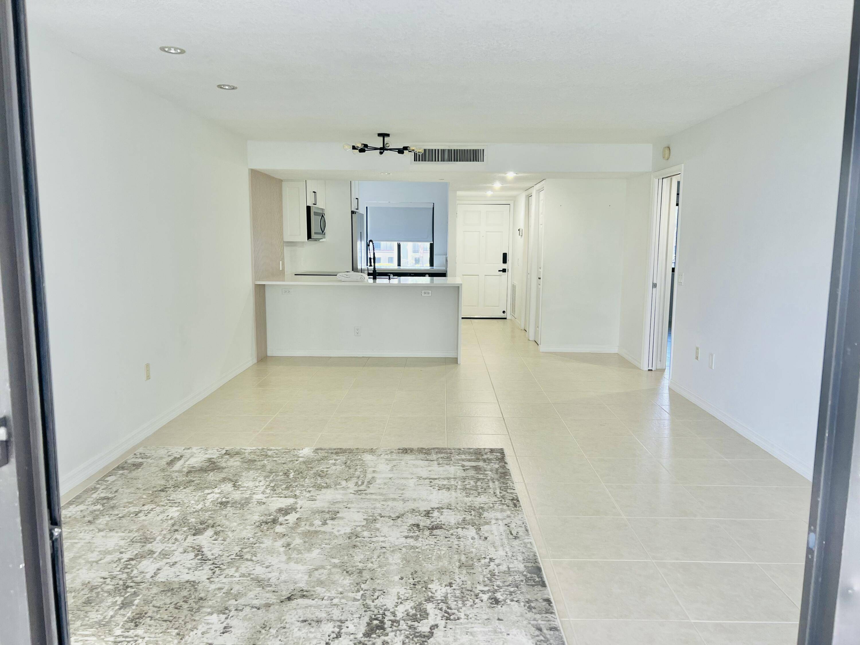Lake Worth, FL 33467,4236 Deste CT 208
