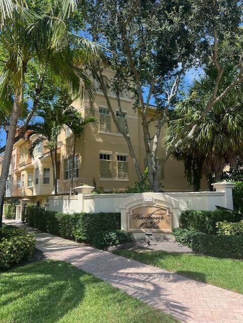Palm Beach Gardens, FL 33410,11750 Valencia Gardens AVE