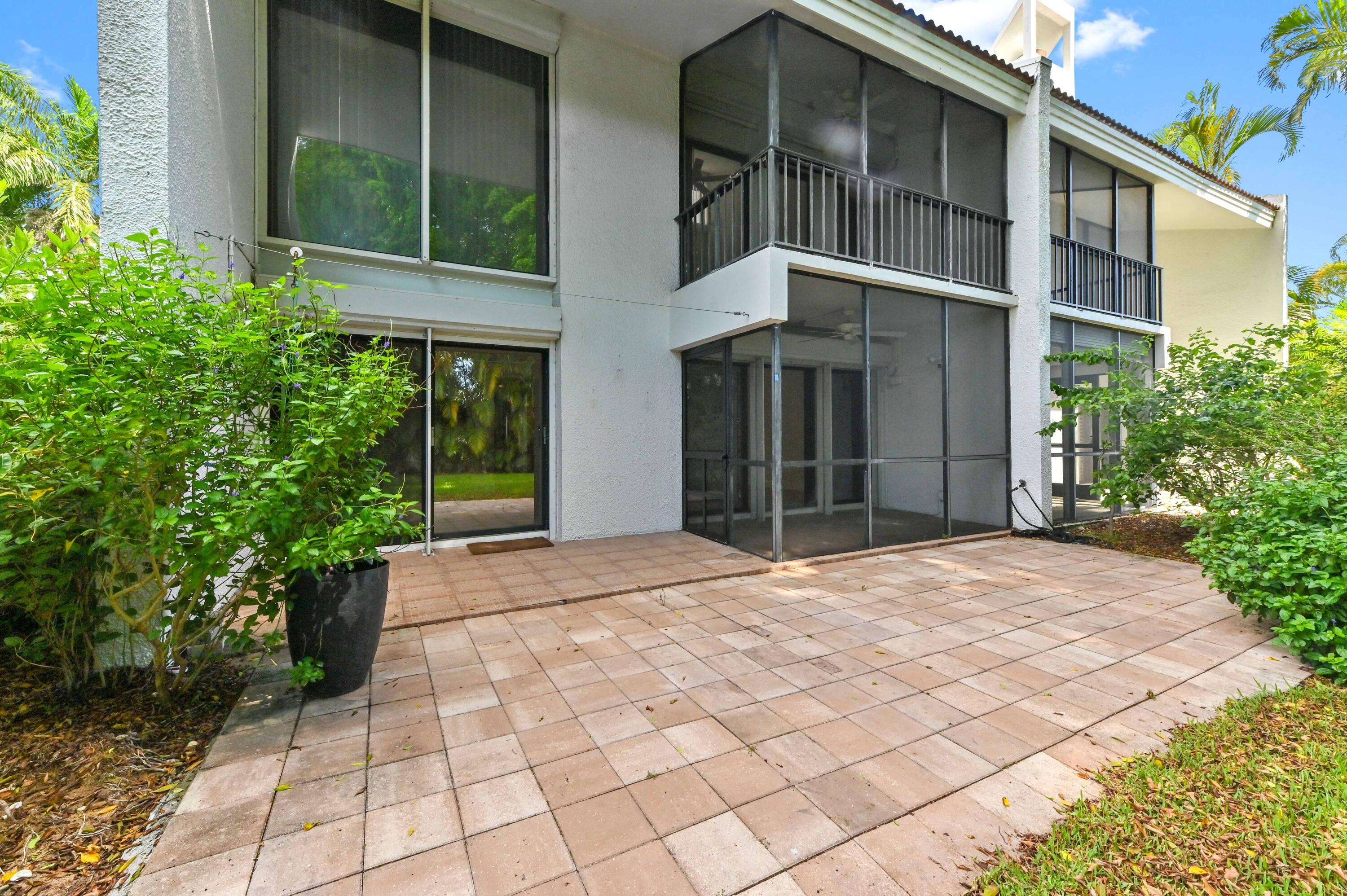 West Palm Beach, FL 33401,1900 Presidential WAY 1-F
