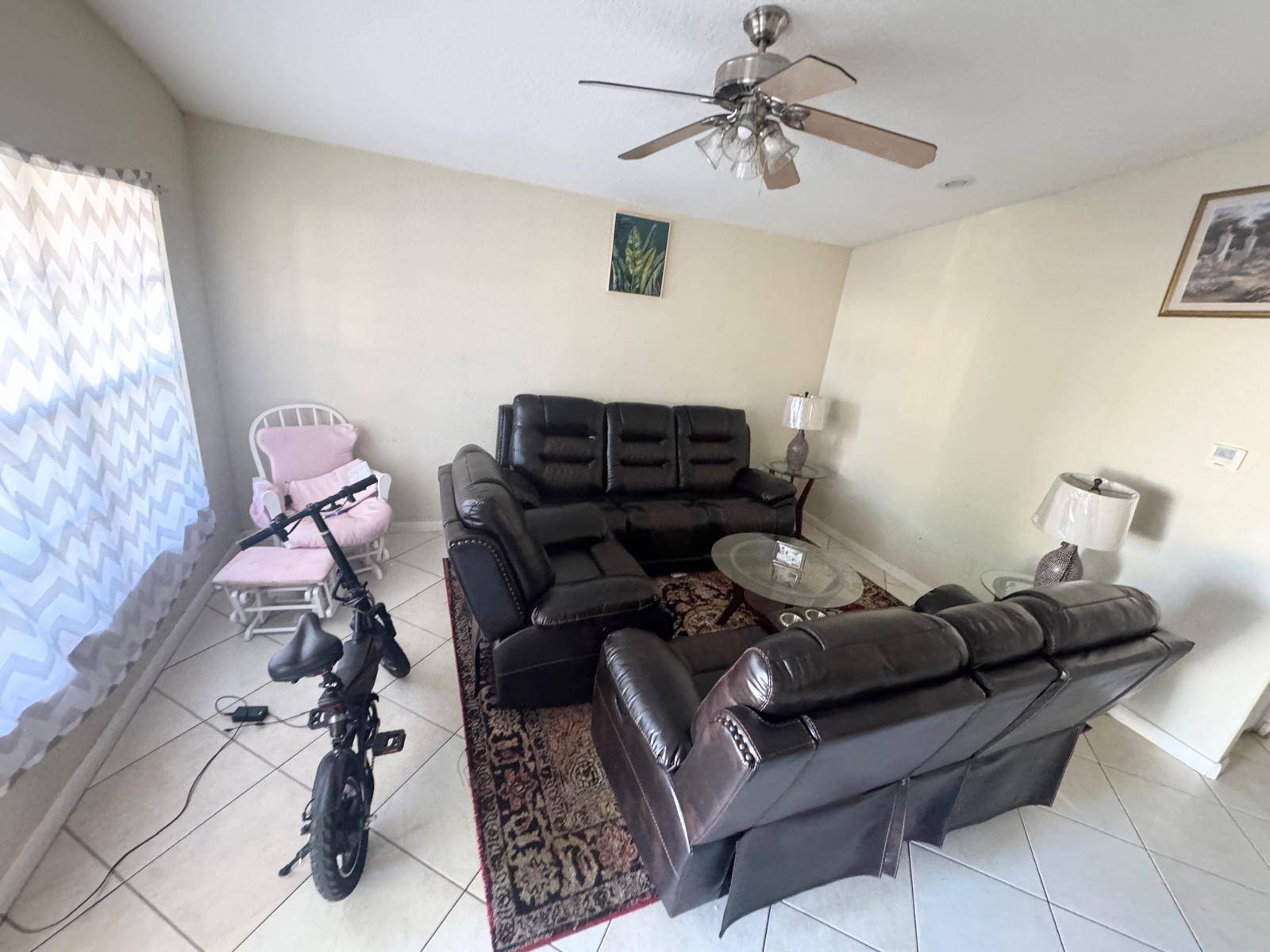 West Palm Beach, FL 33401,1123 E Windsor AVE