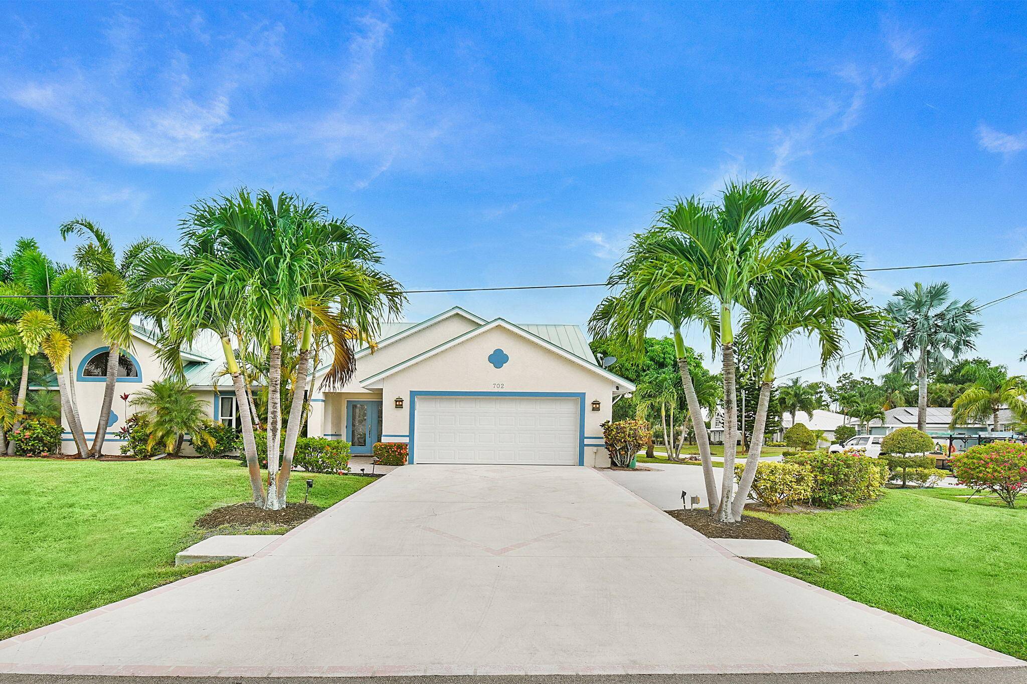 Port Saint Lucie, FL 34984,702 SE Adams CT