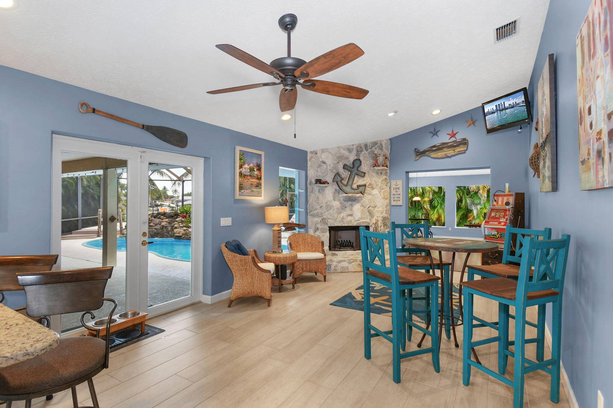 Port Saint Lucie, FL 34984,702 SE Adams CT