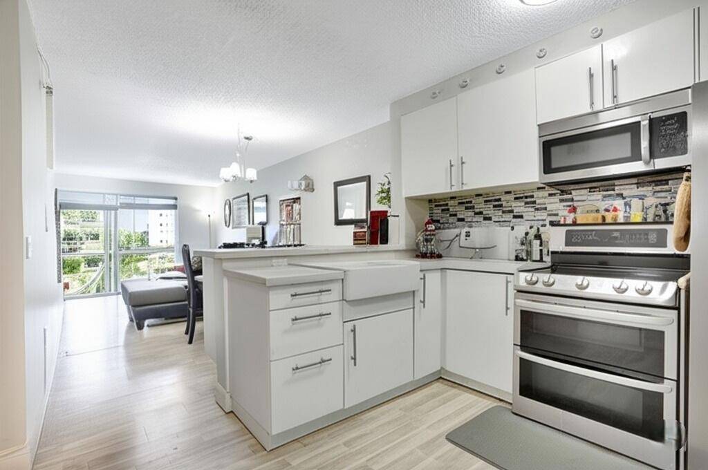 Pompano Beach, FL 33069,2216 N Cypress Bend DR 501