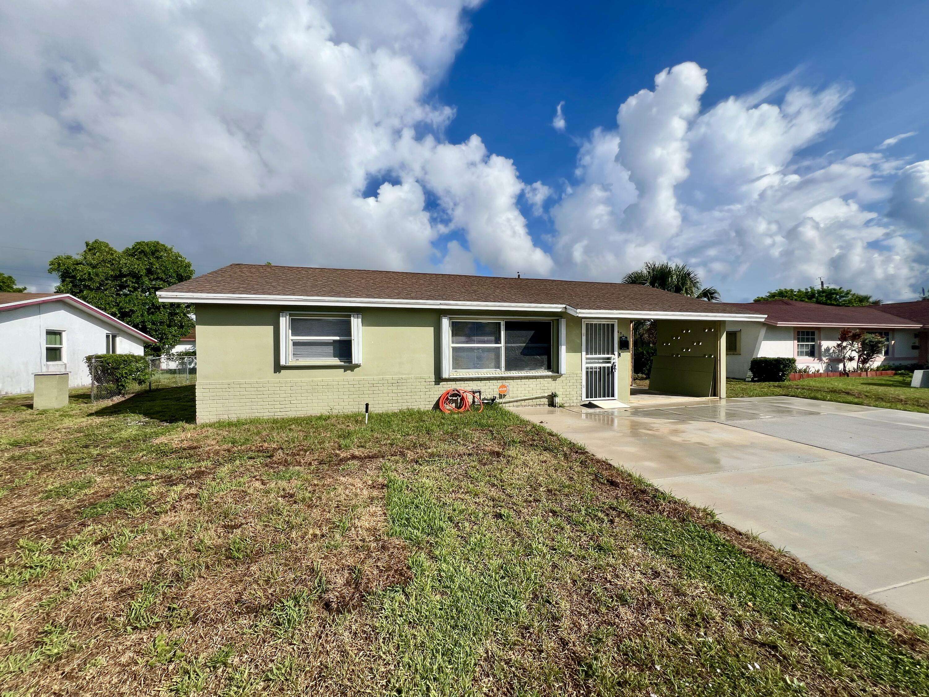 West Palm Beach, FL 33401,603 Clear Lake AVE