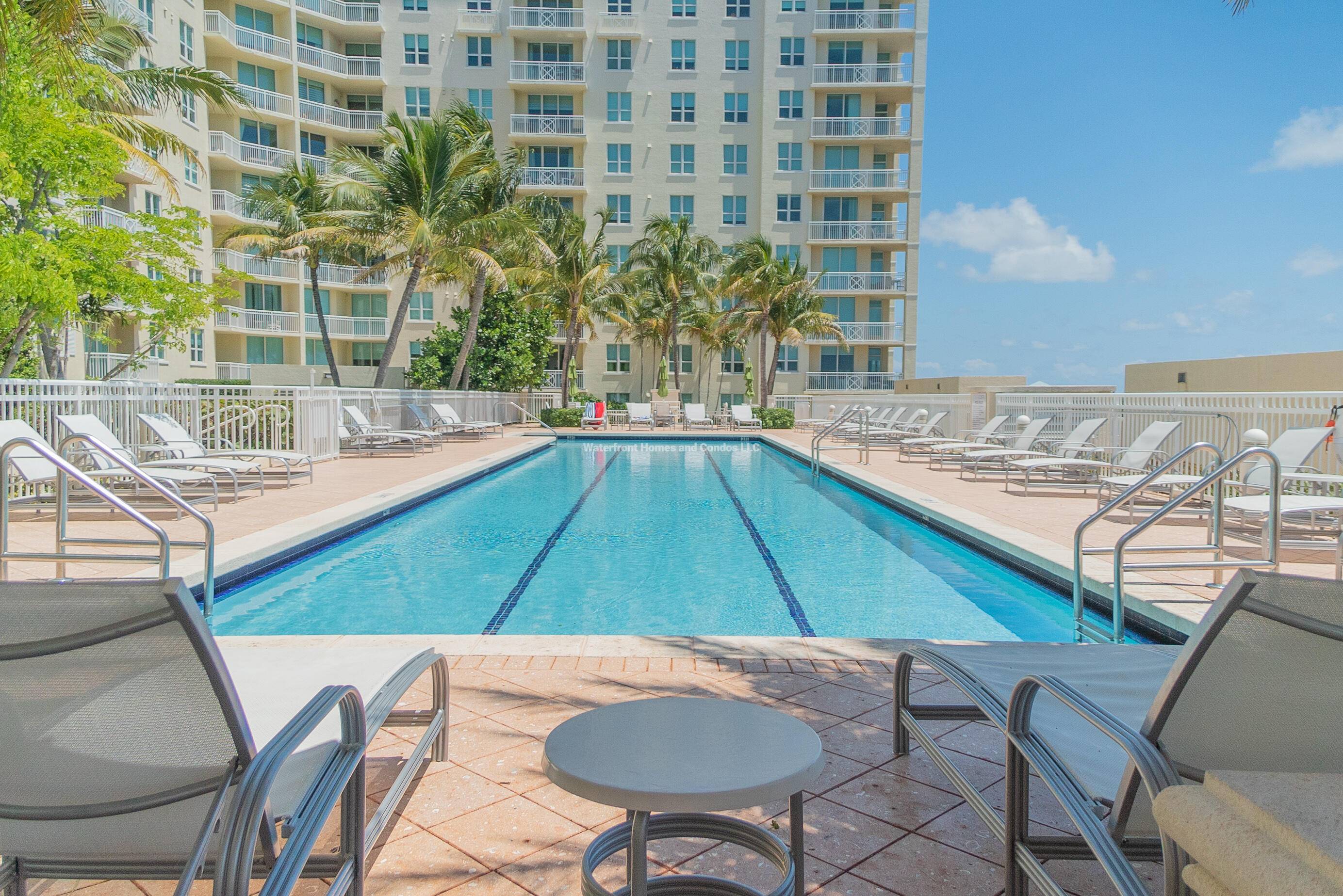 Boynton Beach, FL 33435,450 N Federal HWY 1101