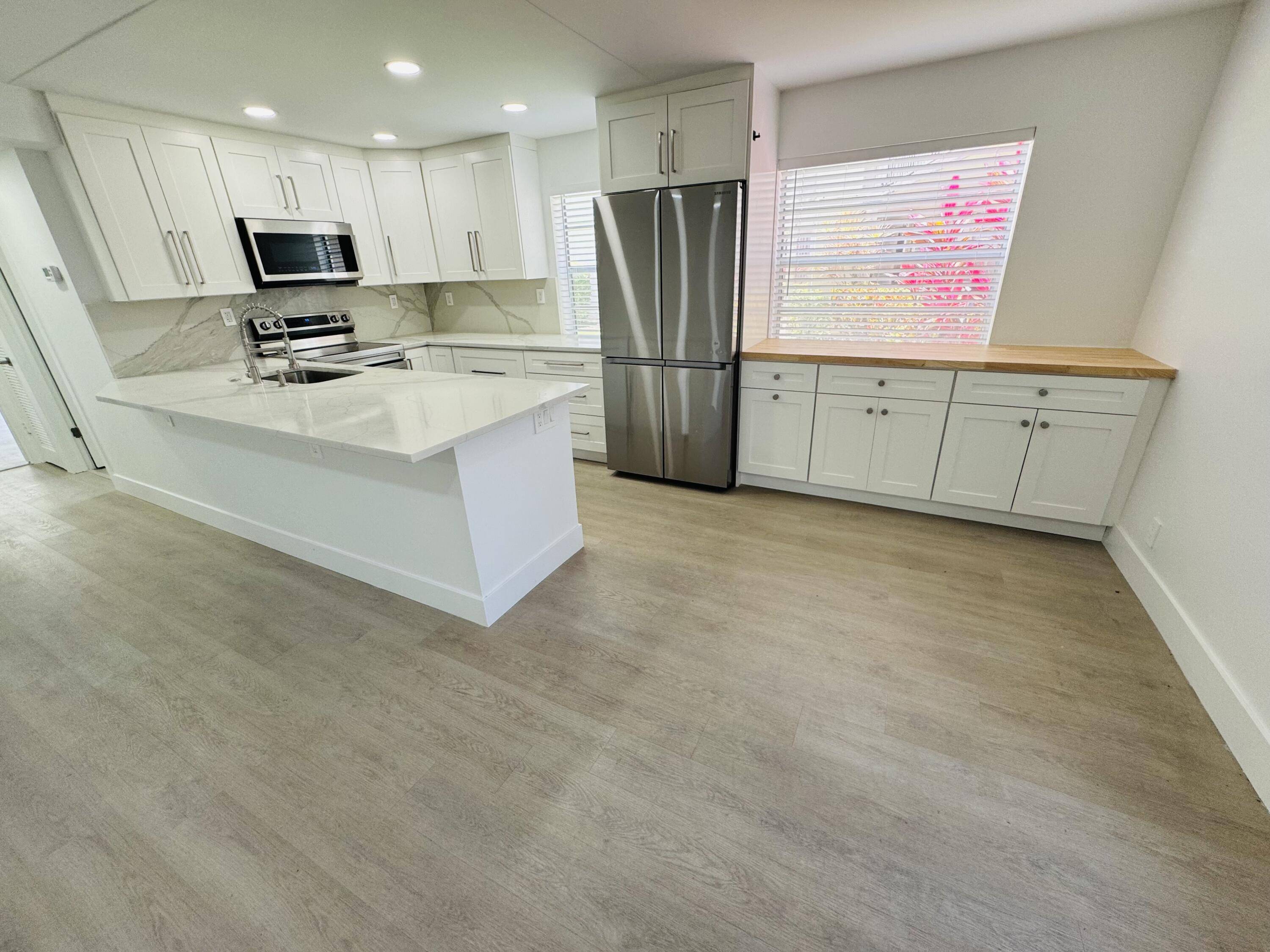 Delray Beach, FL 33484,970 Normandy U