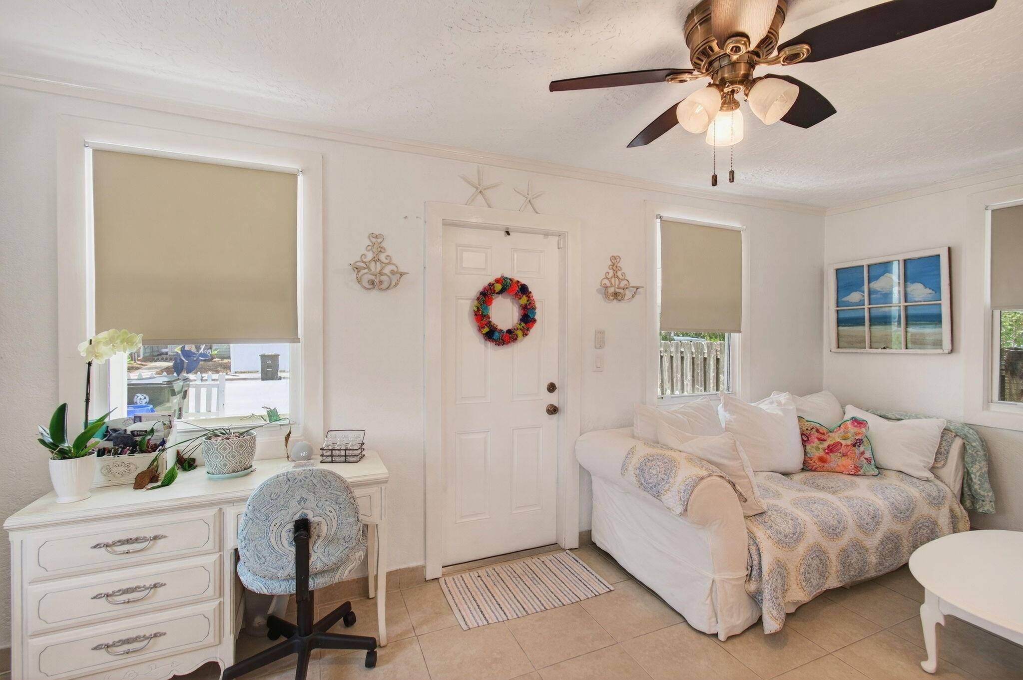 Lake Worth Beach, FL 33460,406 N D ST