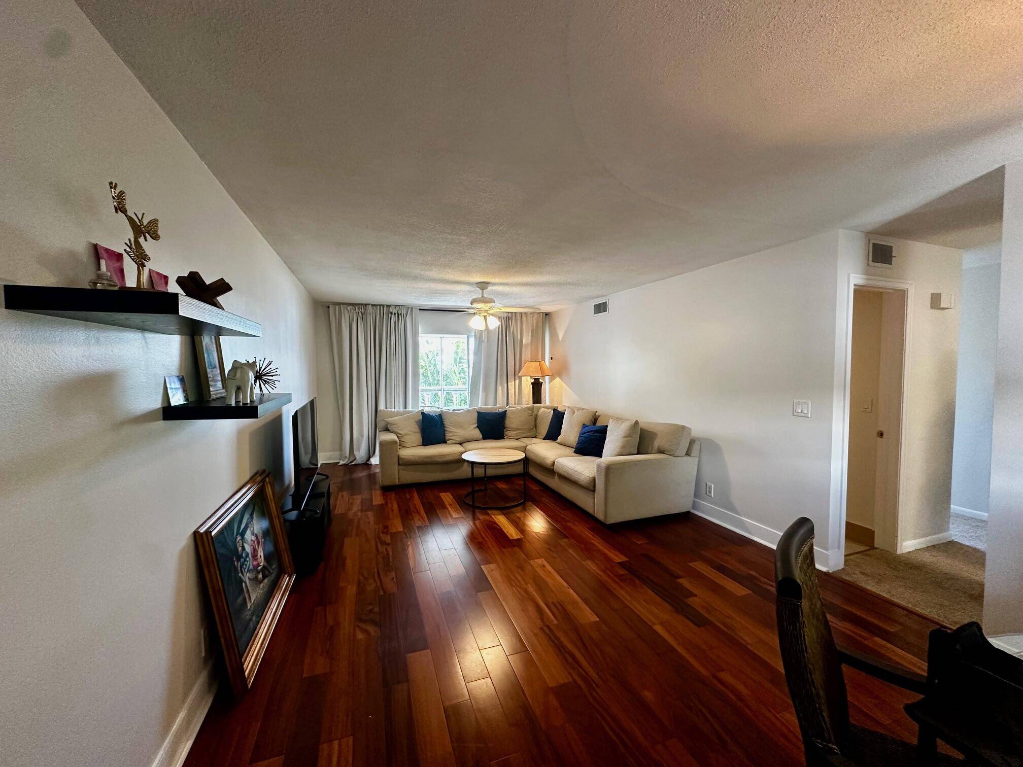 North Palm Beach, FL 33408,148 Yacht Club DR 13