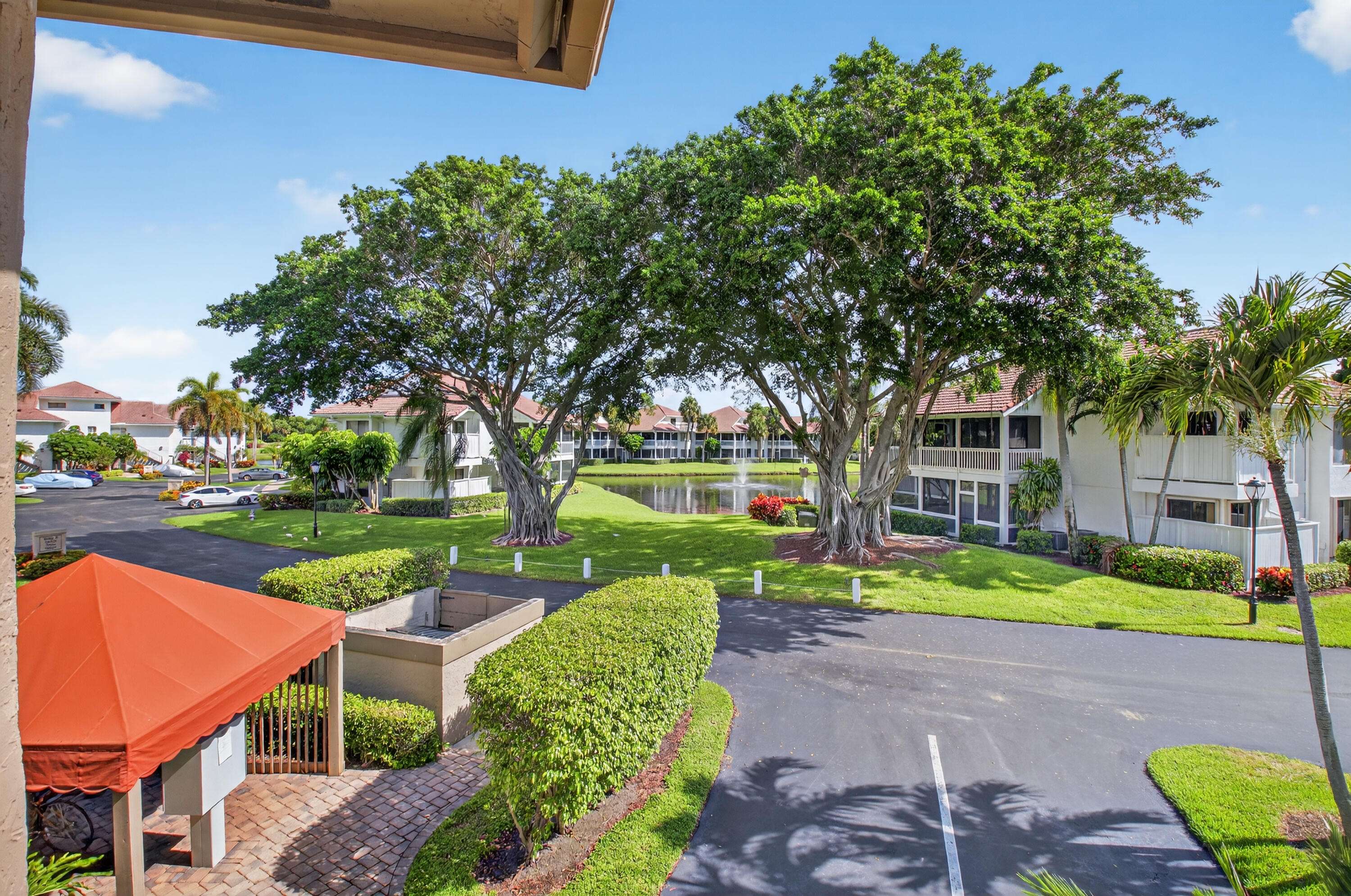 Boca Raton, FL 33434,19349 Sabal Lake DR 5046