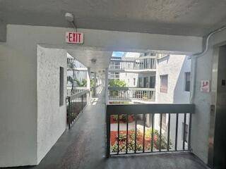 West Palm Beach, FL 33401,1720 N Congress 211 AVE 211