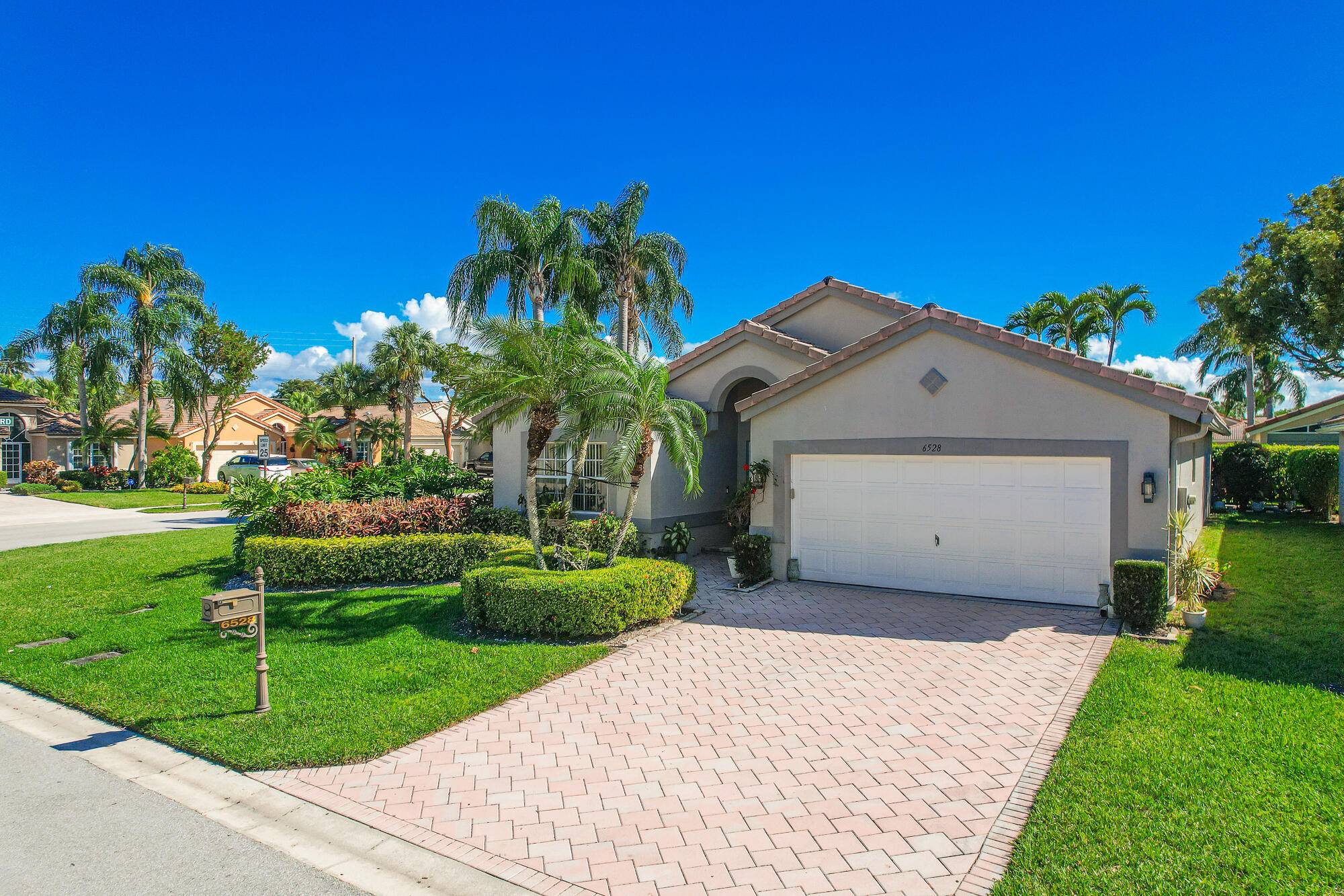 Boynton Beach, FL 33437,6528 Bayhill TER