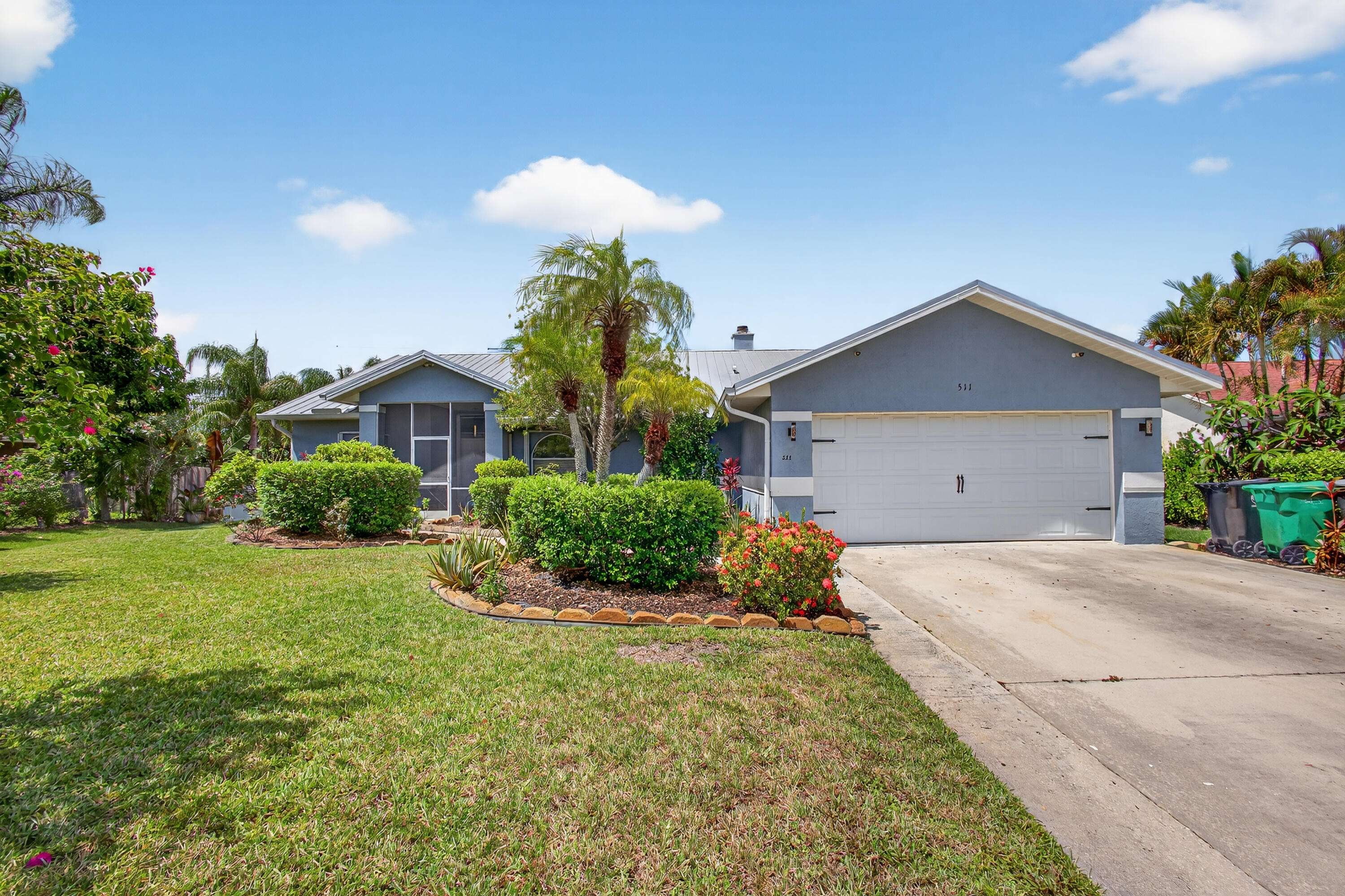 Port Saint Lucie, FL 34984,511 SE Berry AVE