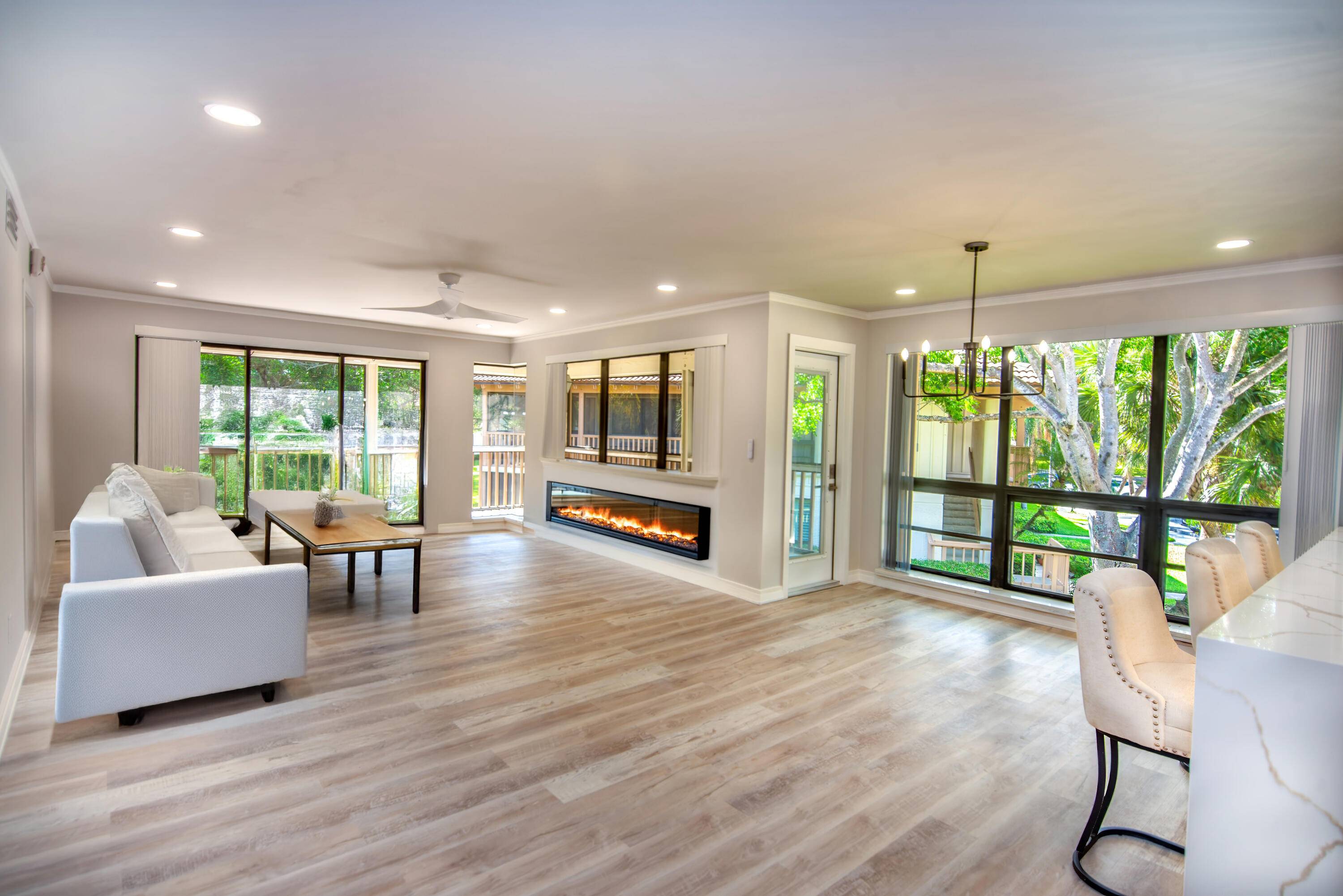 Palm Beach Gardens, FL 33418,143 Brackenwood RD