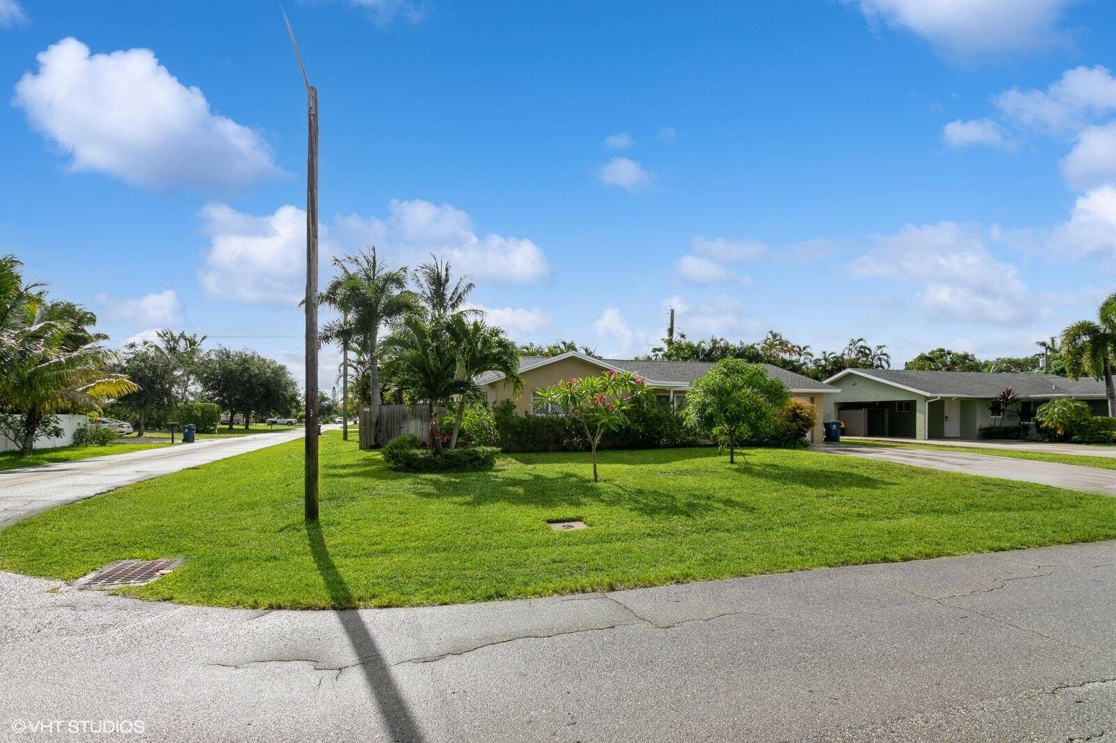Jupiter, FL 33469,1615 Venus AVE