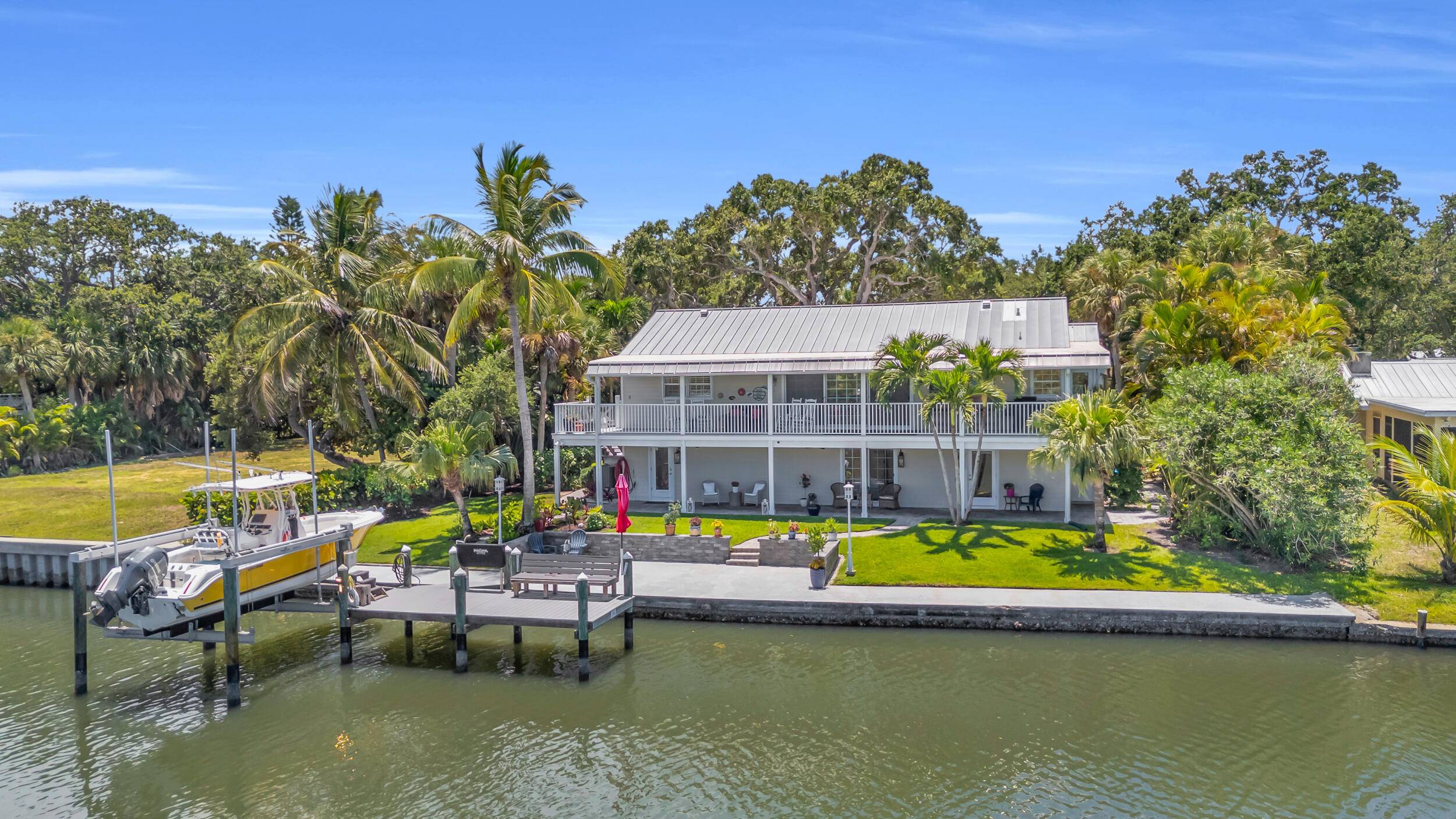 Vero Beach, FL 32963,376 Live Oak DR