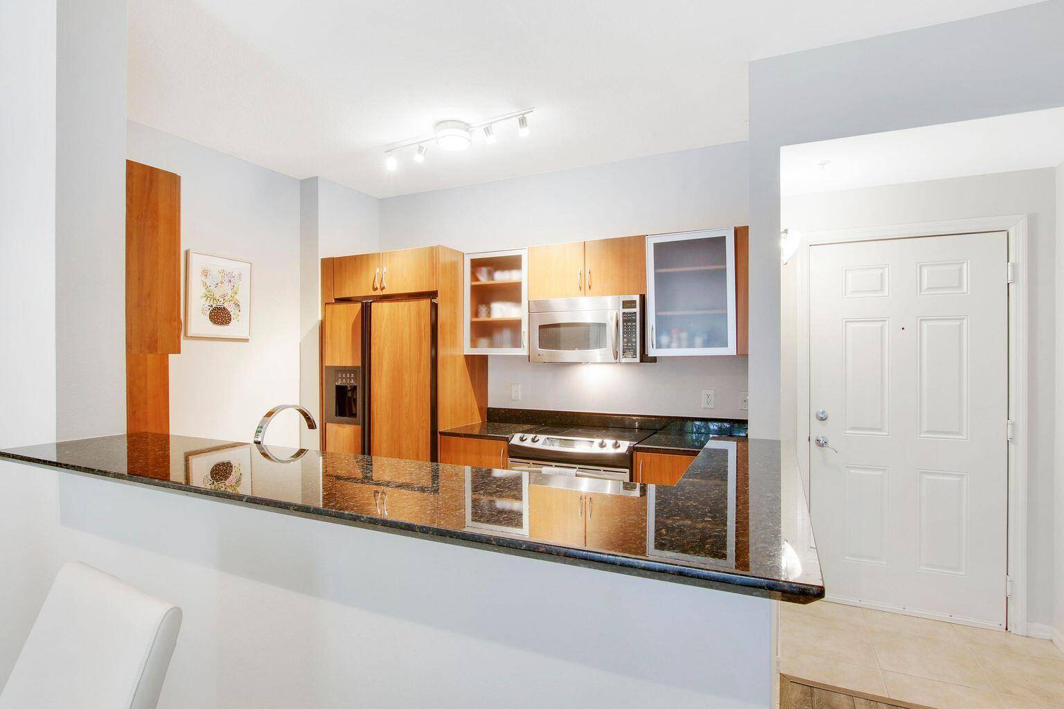 Lantana, FL 33462,802 W Windward 206 WAY 206