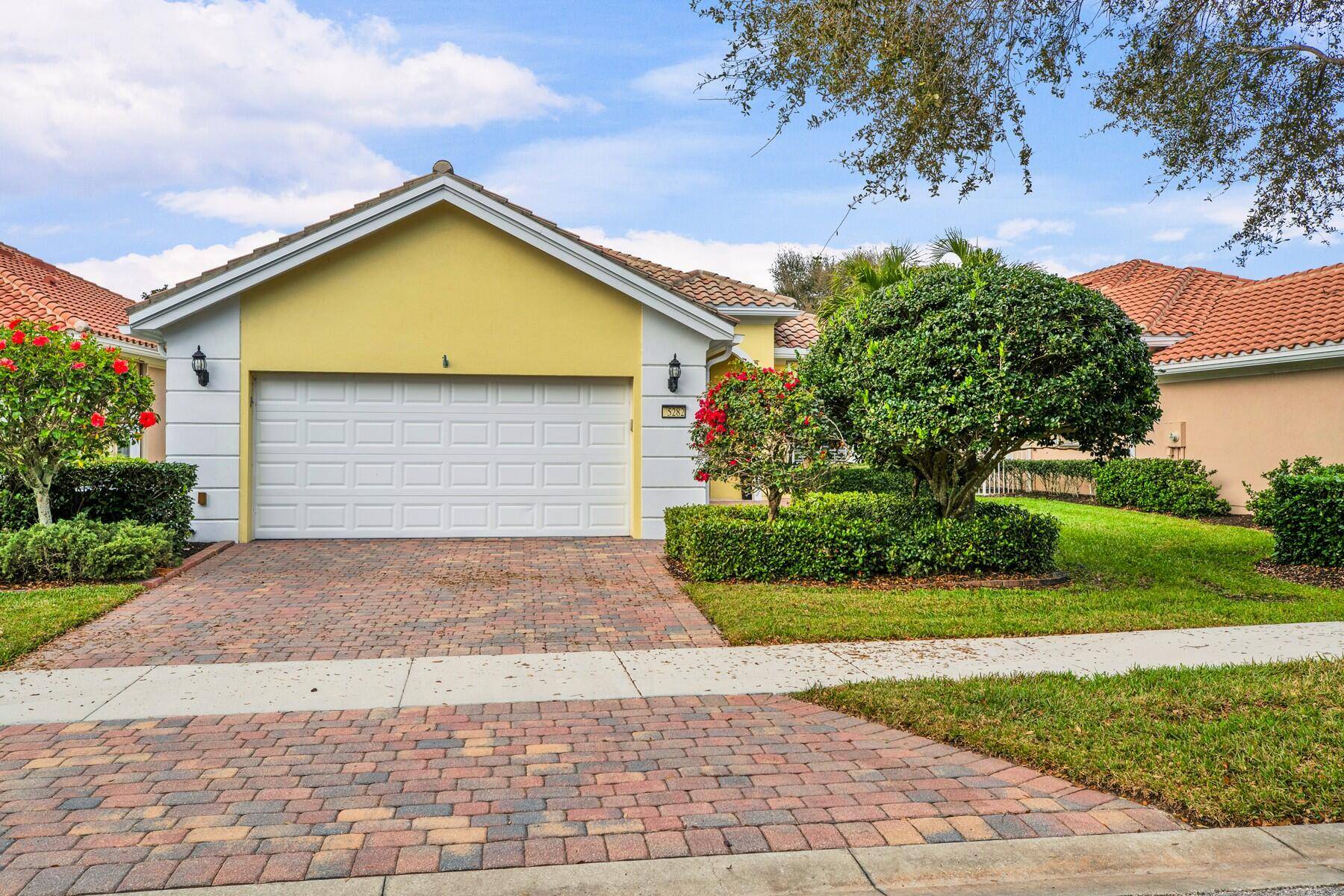 Vero Beach, FL 32967,5282 Eleuthra CIR