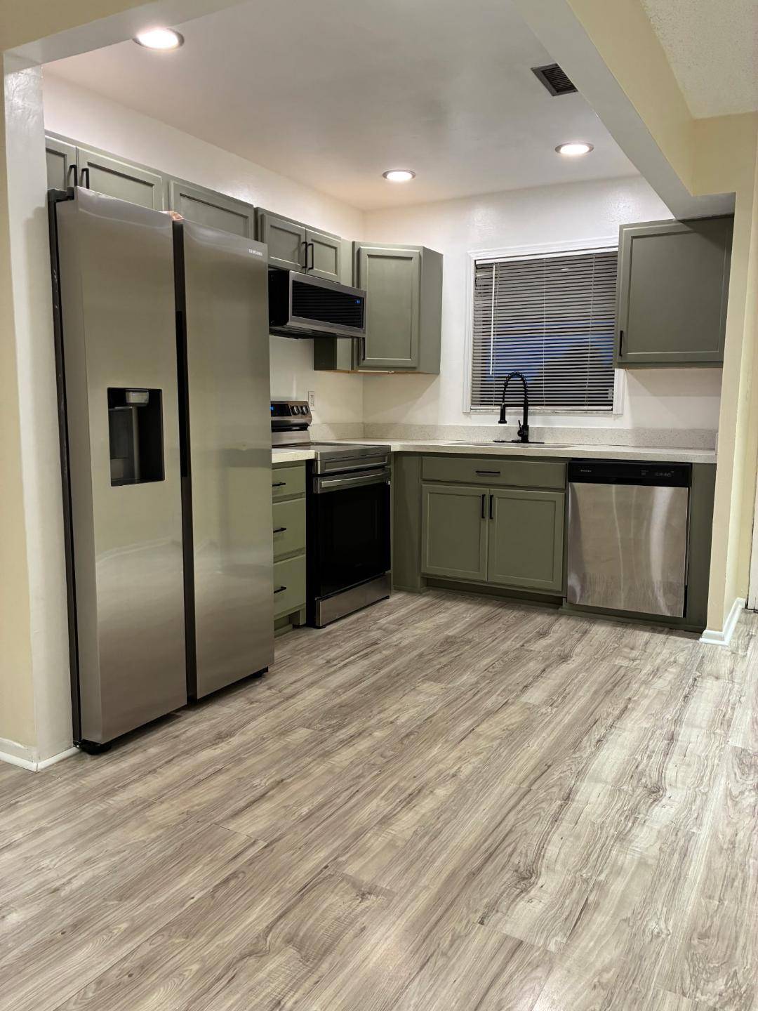 Tamarac, FL 33319,6001 Shakerwood CIR 203