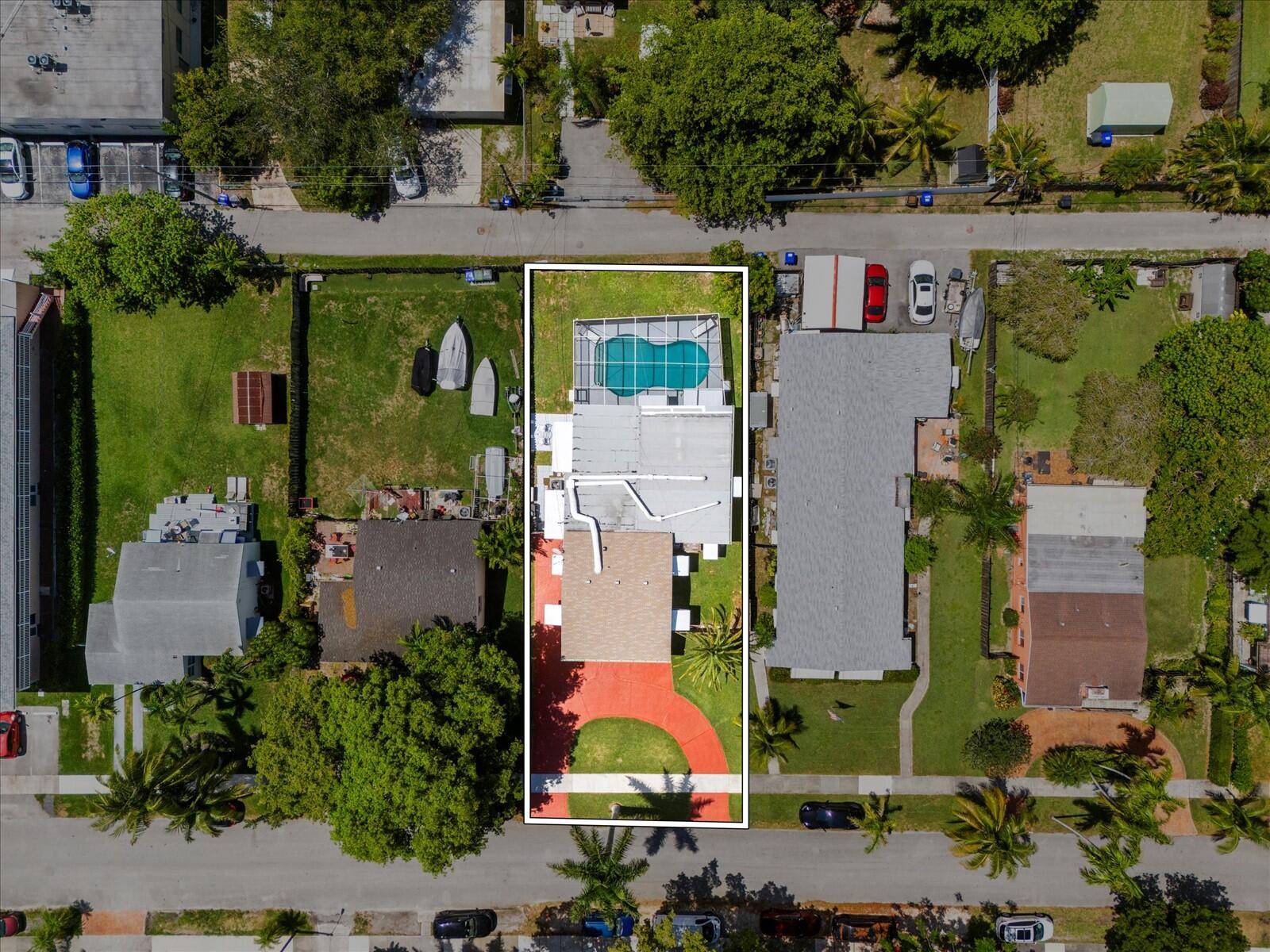 Hollywood, FL 33020,1623 Wiley ST