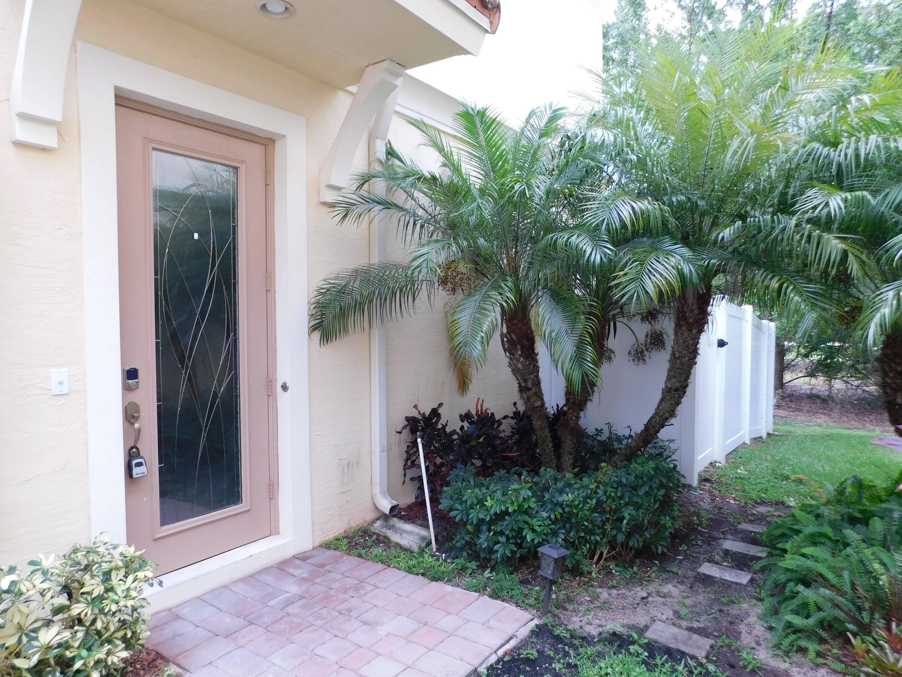 Stuart, FL 34997,9626 SW Purple Martin WAY