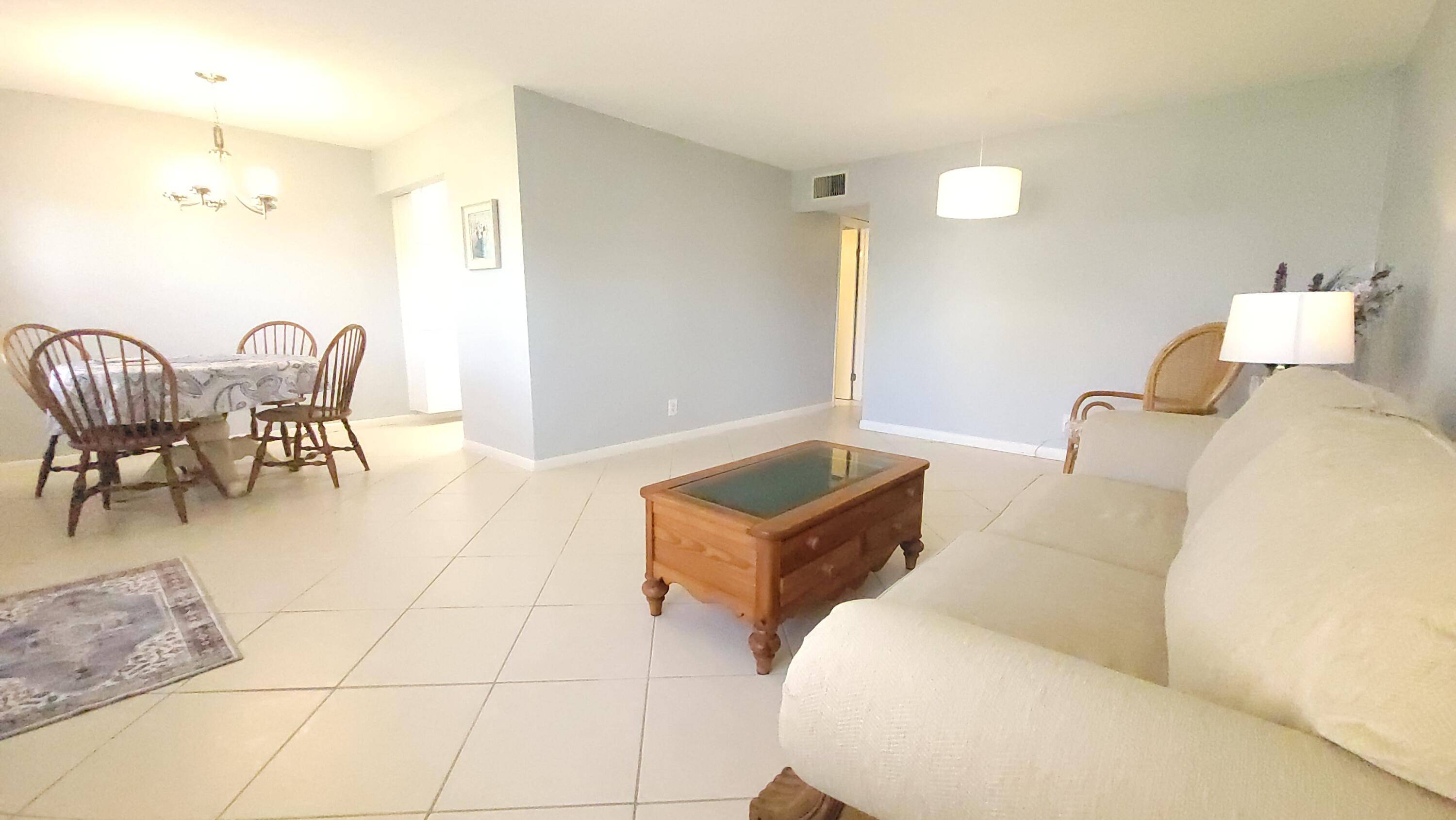 West Palm Beach, FL 33417,58 Coventry C