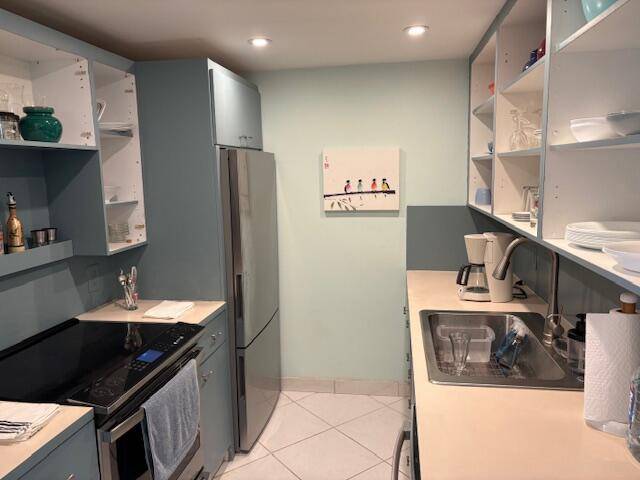 Boca Raton, FL 33434,2070 Cornwall D 2070