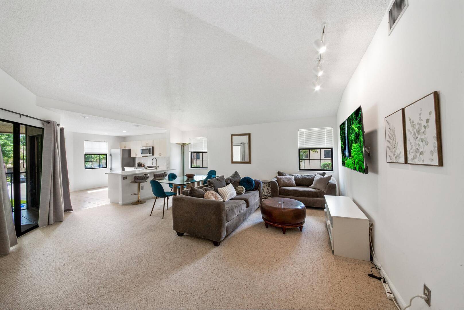 Boca Raton, FL 33433,6690 Montego Bay BLVD F