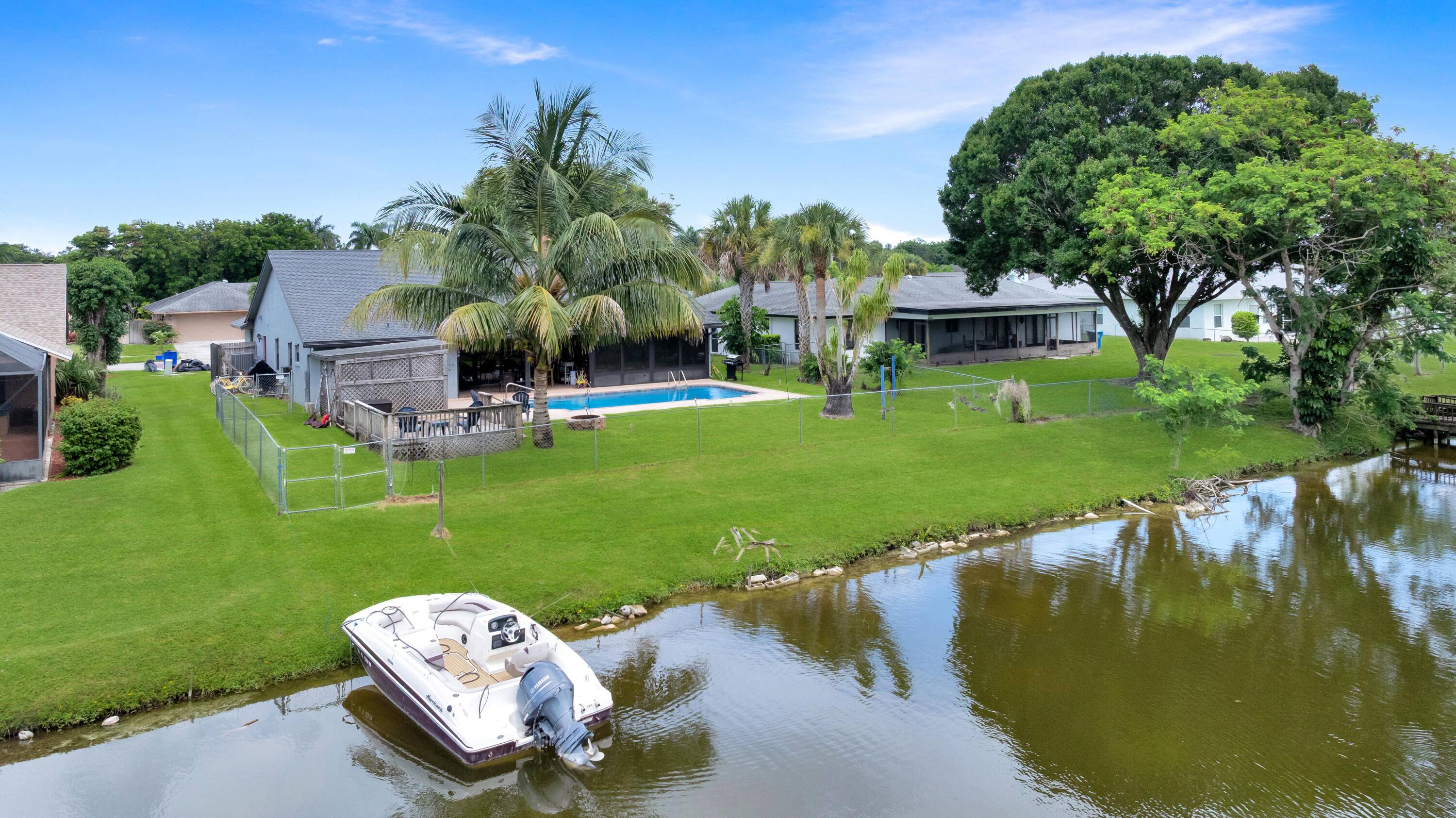 Royal Palm Beach, FL 33411,318 Las Palmas ST