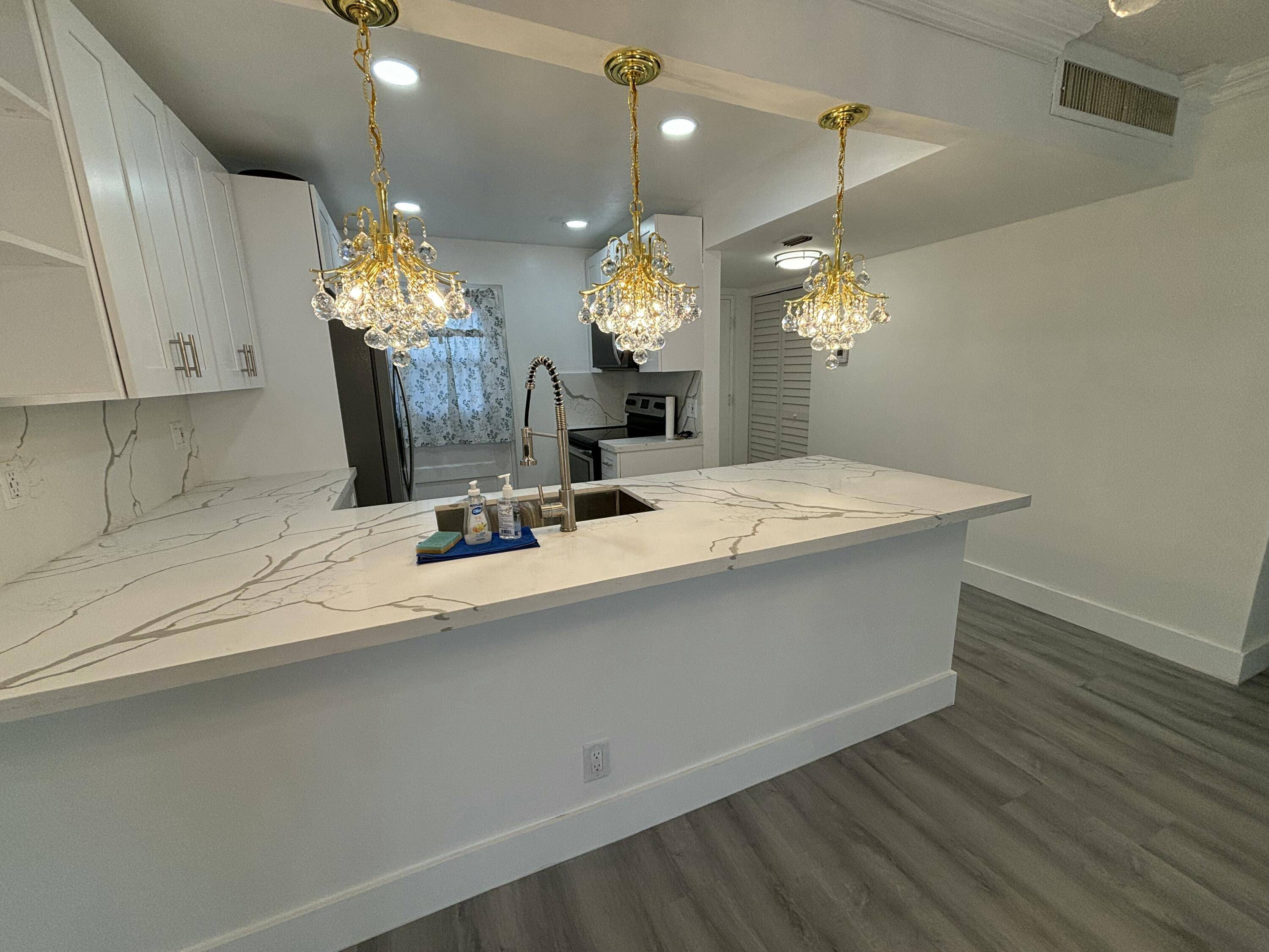 Boca Raton, FL 33487,5961 NW 2nd AVE 312