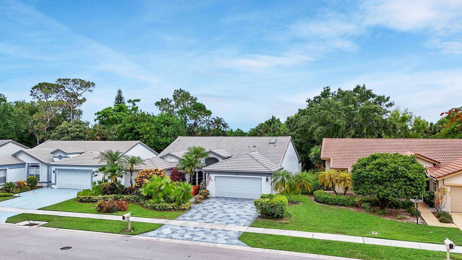 Lake Worth, FL 33467,8291 Lake Cypress RD