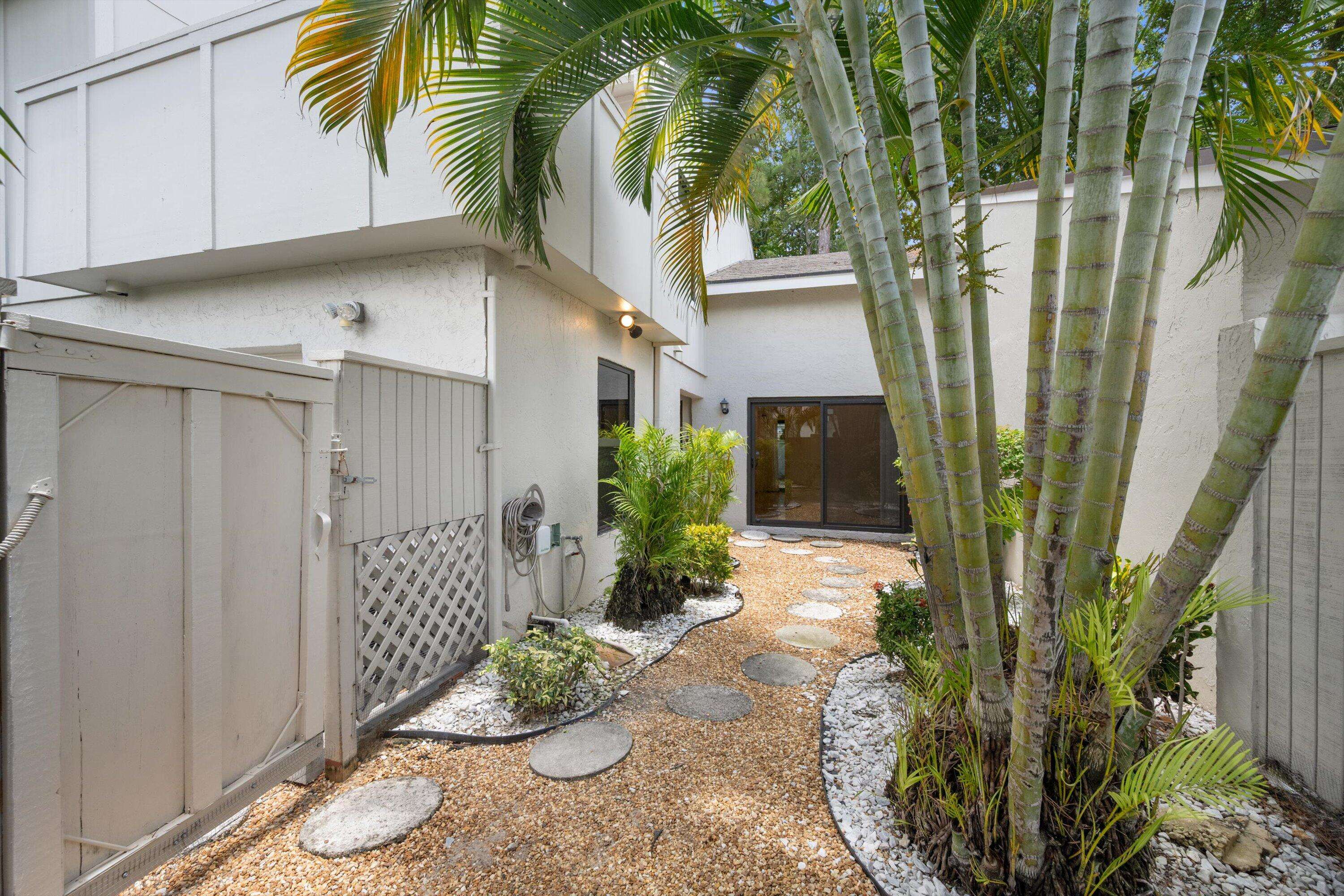 Wellington, FL 33414,669 Spinnaker CT
