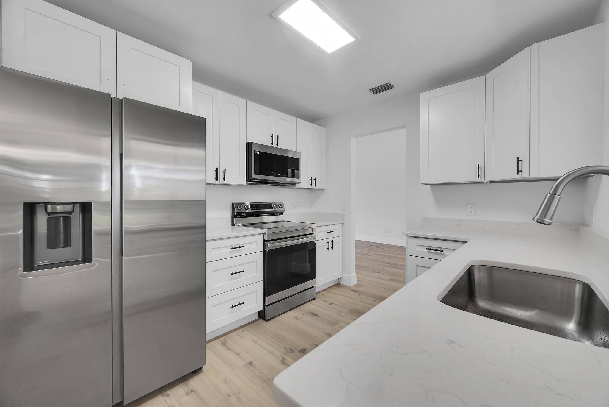 Port Saint Lucie, FL 34984,2432 SE Floresta DR