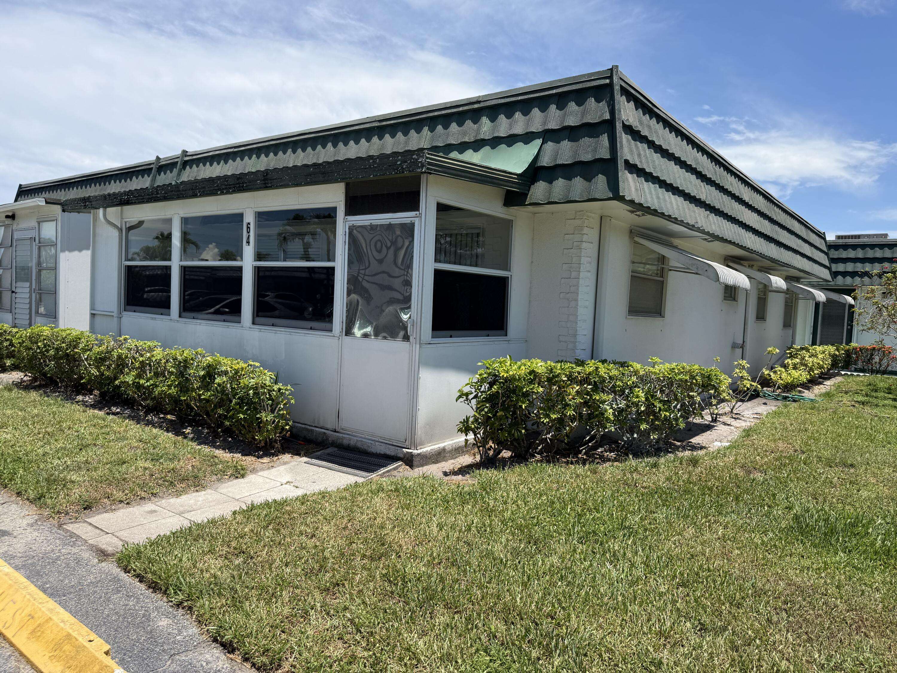 Delray Beach, FL 33446,64 Waterford C